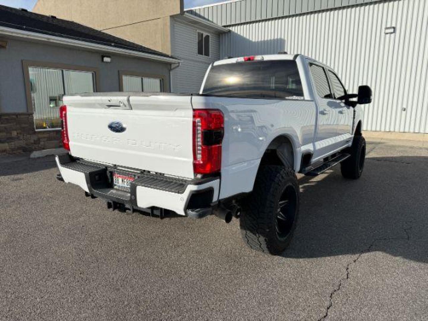 2023 WHITE /Medium Dark Slate Ford F-350 (1FT8W3BT1PE) with an Powerstroke 67L V-8 diesel direct injection engine, Automatic transmission, located at 1175 N Woodruff Ave, Idaho Falls, ID, 83401, 43.506901, -111.999657 - At Timberline Auto, finding a great deal on your next vehicle is always easy! Our experienced sales staff's goal is to help find you the right vehicle at the right price! Our knowledgeable finance department has options for almost any credit score. We offer extended service contract options to prote - Photo#31