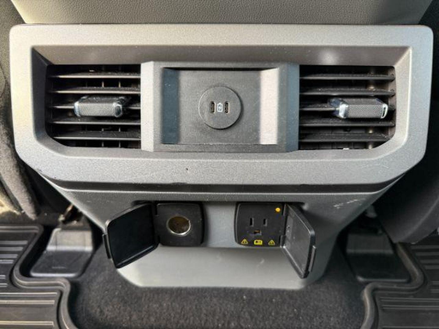 2023 WHITE /Medium Dark Slate Ford F-350 (1FT8W3BT1PE) with an Powerstroke 67L V-8 diesel direct injection engine, Automatic transmission, located at 1175 N Woodruff Ave, Idaho Falls, ID, 83401, 43.506901, -111.999657 - At Timberline Auto, finding a great deal on your next vehicle is always easy! Our experienced sales staff's goal is to help find you the right vehicle at the right price! Our knowledgeable finance department has options for almost any credit score. We offer extended service contract options to prote - Photo#49