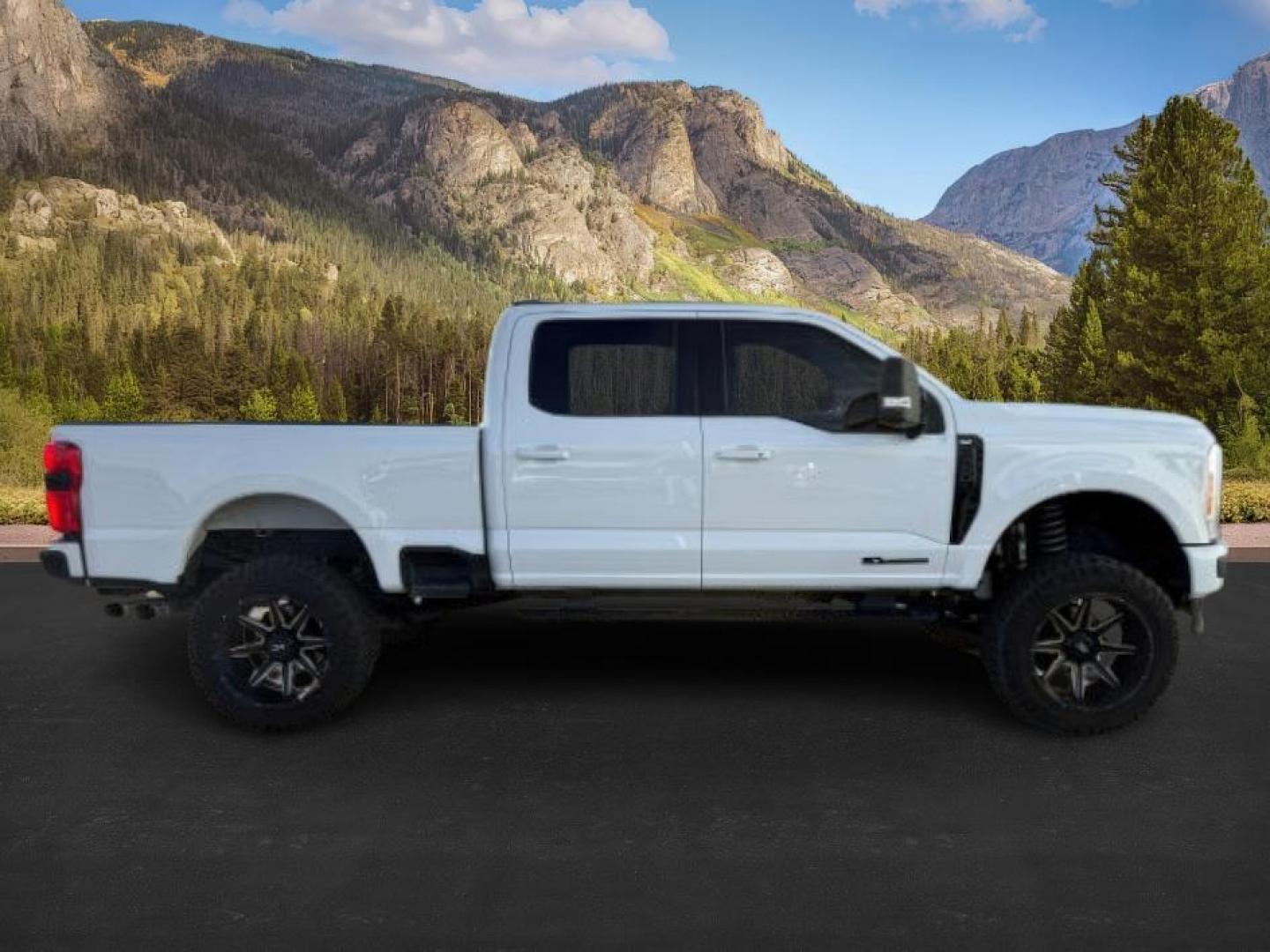 2023 WHITE /Medium Dark Slate Ford F-350 (1FT8W3BT1PE) with an Powerstroke 67L V-8 diesel direct injection engine, Automatic transmission, located at 1175 N Woodruff Ave, Idaho Falls, ID, 83401, 43.506901, -111.999657 - At Timberline Auto, finding a great deal on your next vehicle is always easy! Our experienced sales staff's goal is to help find you the right vehicle at the right price! Our knowledgeable finance department has options for almost any credit score. We offer extended service contract options to prote - Photo#6