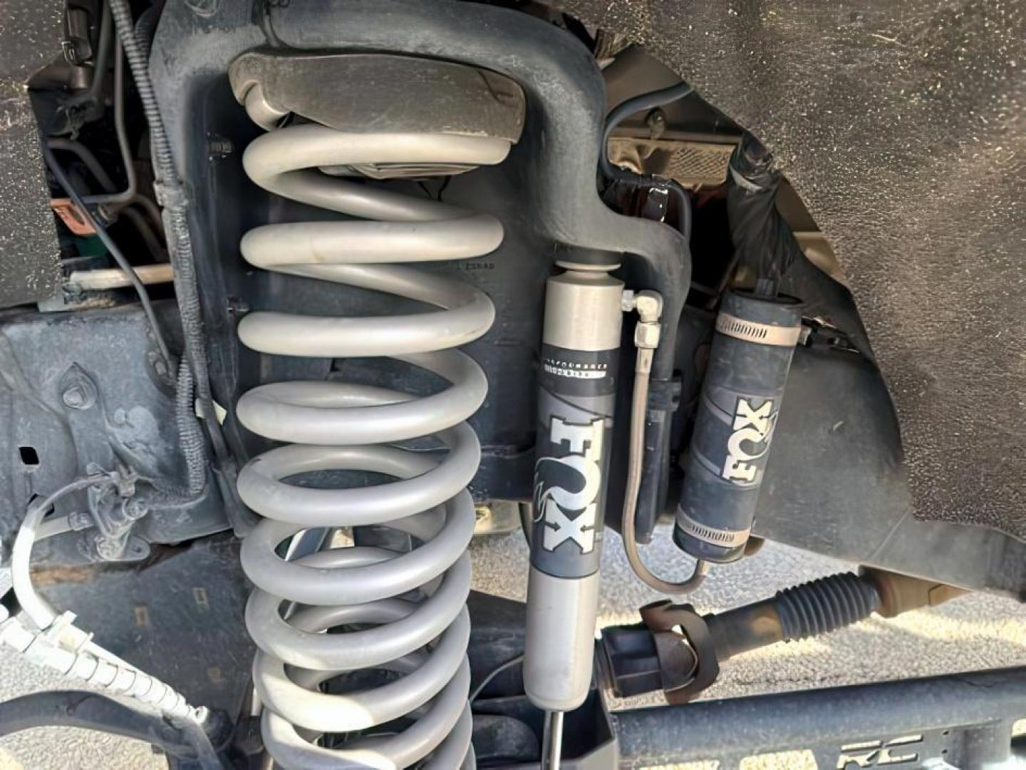 2023 WHITE /Medium Dark Slate Ford F-350 (1FT8W3BT1PE) with an Powerstroke 67L V-8 diesel direct injection engine, Automatic transmission, located at 1175 N Woodruff Ave, Idaho Falls, ID, 83401, 43.506901, -111.999657 - At Timberline Auto, finding a great deal on your next vehicle is always easy! Our experienced sales staff's goal is to help find you the right vehicle at the right price! Our knowledgeable finance department has options for almost any credit score. We offer extended service contract options to prote - Photo#10