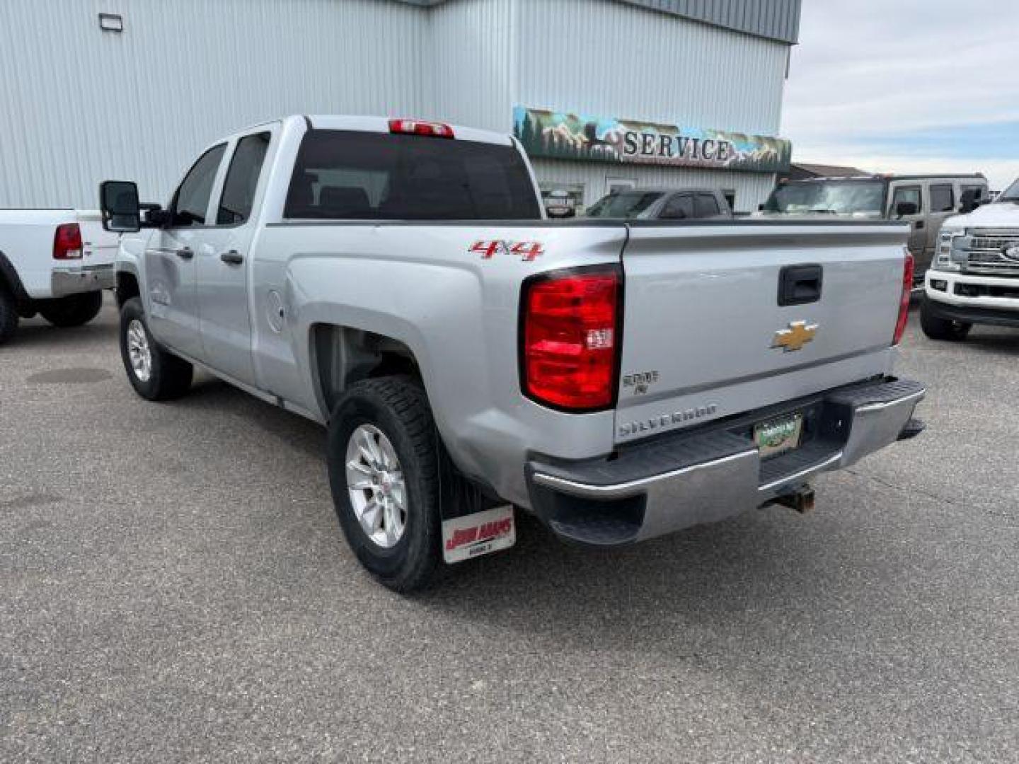 2017 SILVER /Jet Black Chevrolet Silverado 1500 (1GCVKNEC4HZ) with an 53 engine, Automatic transmission, located at 1175 N Woodruff Ave, Idaho Falls, ID, 83401, 43.506901, -111.999657 - At Timberline Auto, finding a great deal on your next vehicle is always easy! Our experienced sales staff's goal is to help find you the right vehicle at the right price! Our knowledgeable finance department has options for almost any credit score. We offer extended service contract options to prote - Photo#25