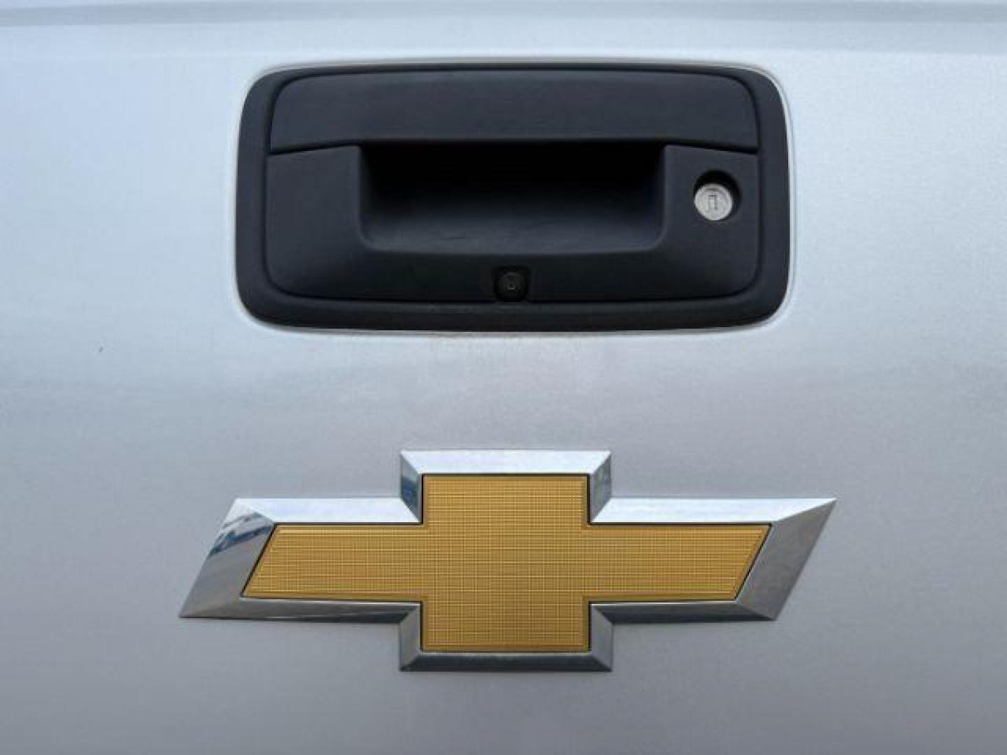 2017 SILVER /Jet Black Chevrolet Silverado 1500 (1GCVKNEC4HZ) with an 53 engine, Automatic transmission, located at 1175 N Woodruff Ave, Idaho Falls, ID, 83401, 43.506901, -111.999657 - At Timberline Auto, finding a great deal on your next vehicle is always easy! Our experienced sales staff's goal is to help find you the right vehicle at the right price! Our knowledgeable finance department has options for almost any credit score. We offer extended service contract options to prote - Photo#27