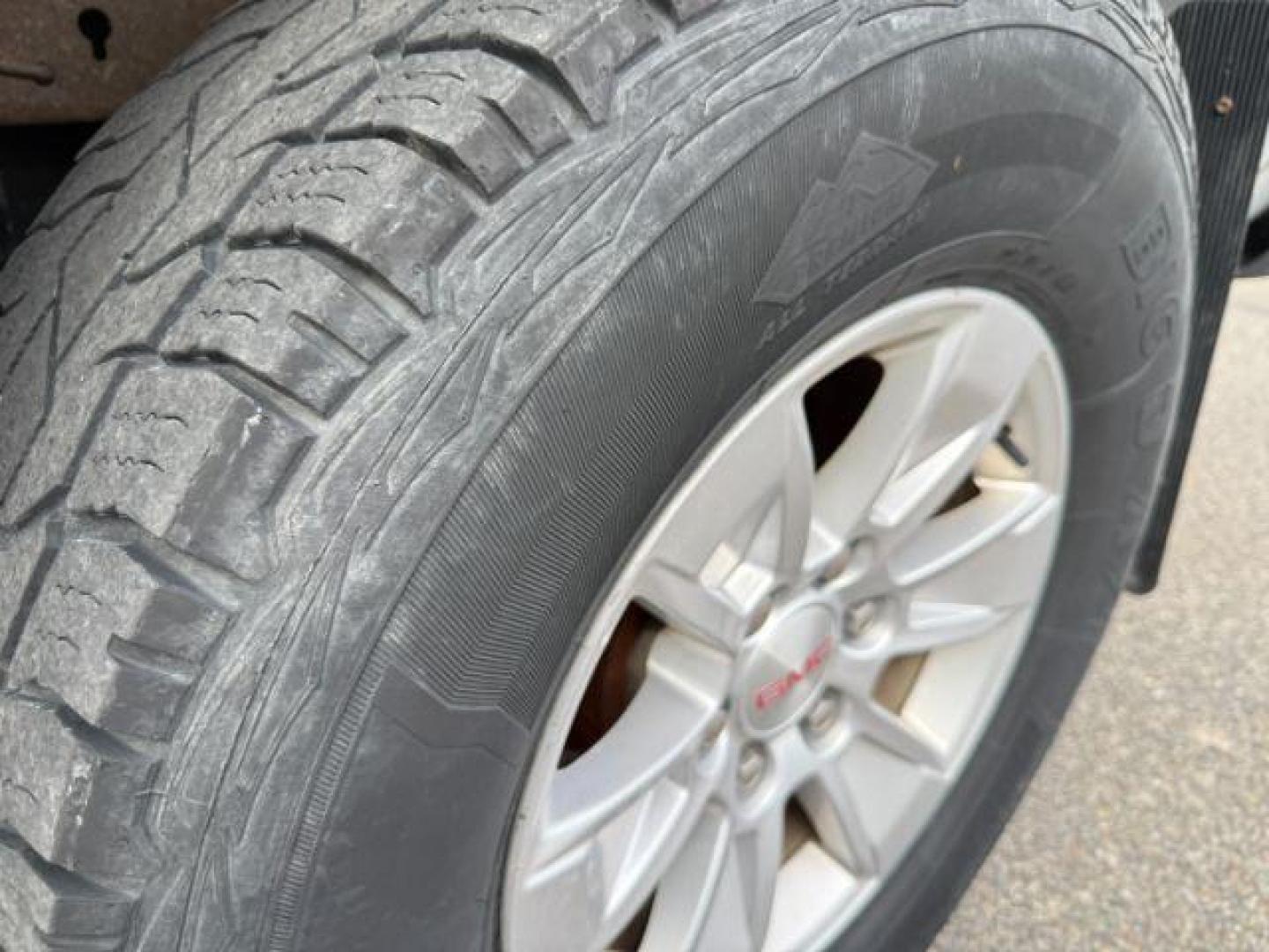 2017 SILVER /Jet Black Chevrolet Silverado 1500 (1GCVKNEC4HZ) with an 53 engine, Automatic transmission, located at 1175 N Woodruff Ave, Idaho Falls, ID, 83401, 43.506901, -111.999657 - At Timberline Auto, finding a great deal on your next vehicle is always easy! Our experienced sales staff's goal is to help find you the right vehicle at the right price! Our knowledgeable finance department has options for almost any credit score. We offer extended service contract options to prote - Photo#33