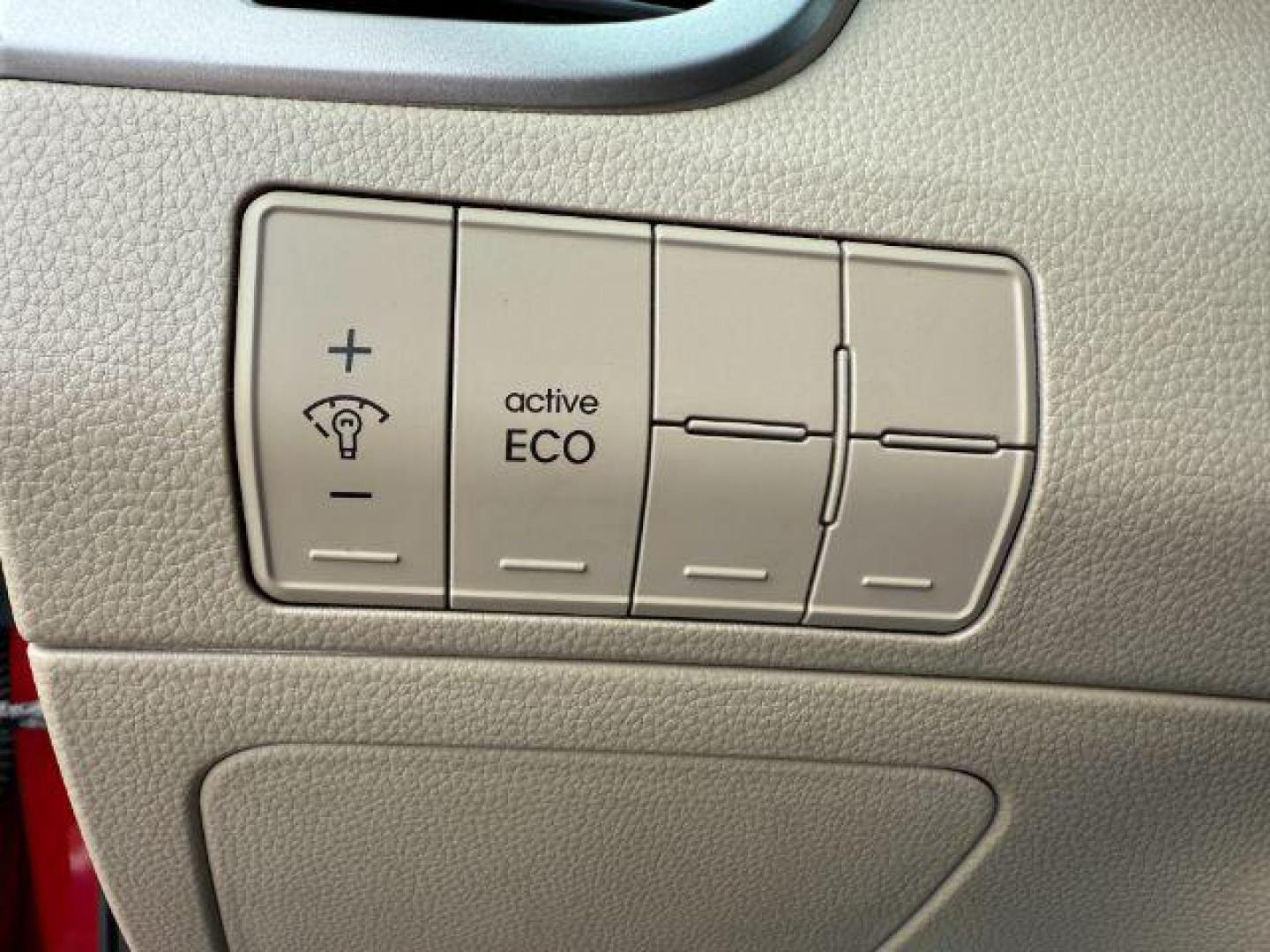 2015 RED /CLOTH Hyundai Elantra GT (KMHD35LH1FU) with an 20 engine, Automatic transmission, located at 1175 N Woodruff Ave, Idaho Falls, ID, 83401, 43.506901, -111.999657 - At Timberline Auto, finding a great deal on your next vehicle is always easy! Our experienced sales staff's goal is to help find you the right vehicle at the right price! Our knowledgeable finance department has options for almost any credit score. We offer extended service contract options to prote - Photo#37