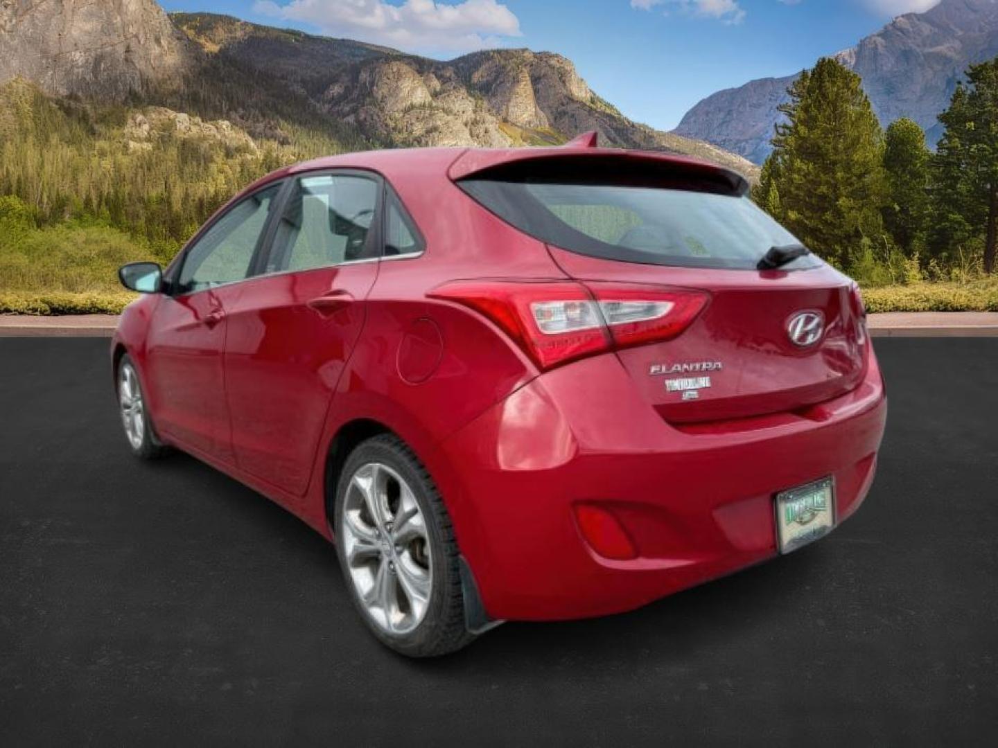 2015 RED /CLOTH Hyundai Elantra GT (KMHD35LH1FU) with an 20 engine, Automatic transmission, located at 1175 N Woodruff Ave, Idaho Falls, ID, 83401, 43.506901, -111.999657 - At Timberline Auto, finding a great deal on your next vehicle is always easy! Our experienced sales staff's goal is to help find you the right vehicle at the right price! Our knowledgeable finance department has options for almost any credit score. We offer extended service contract options to prote - Photo#2