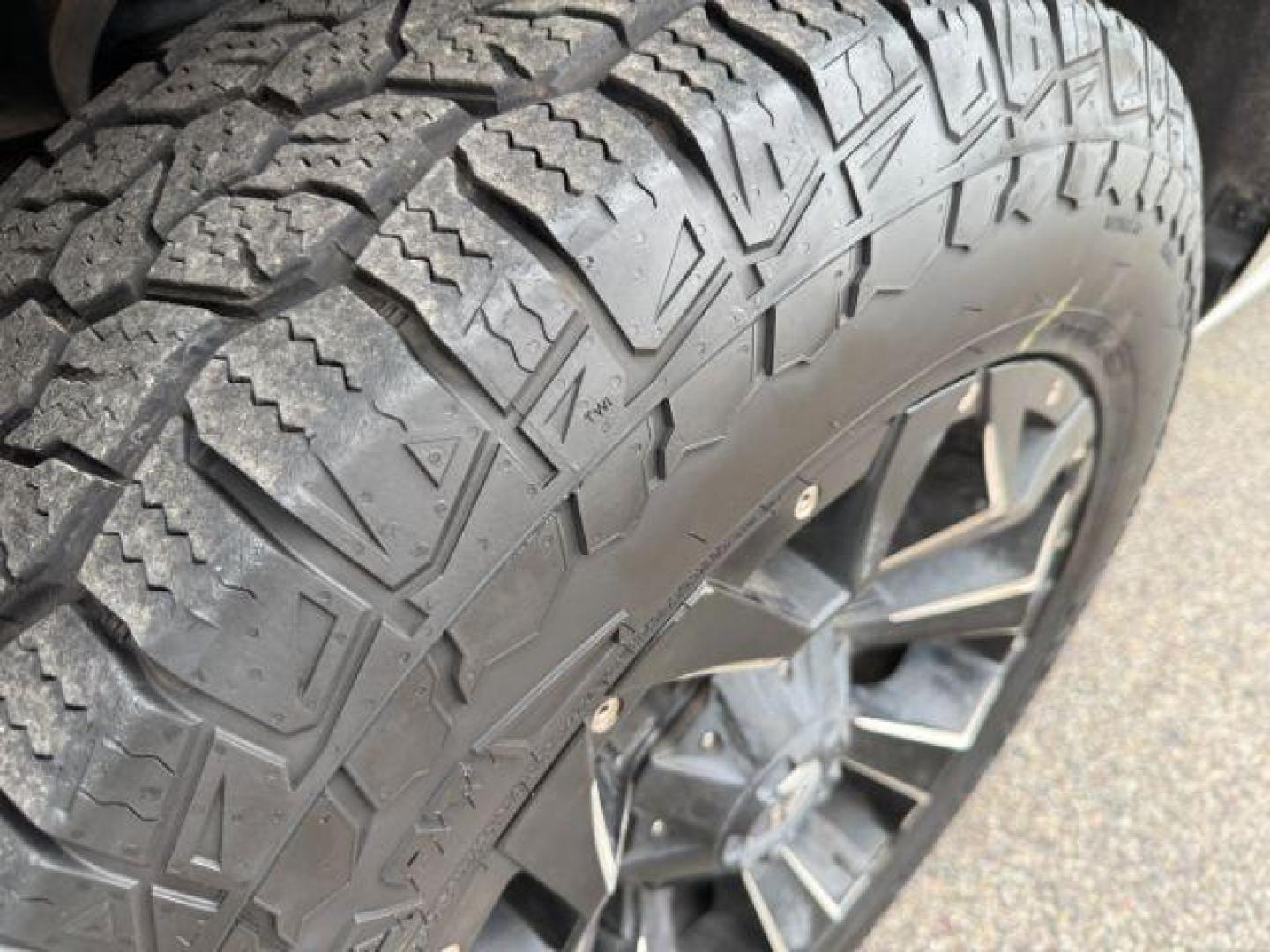 2015 BLACK /LEATHER GMC Yukon (1GKS2CKJ8FR) with an 62 V8 engine, Automatic transmission, located at 1175 N Woodruff Ave, Idaho Falls, ID, 83401, 43.506901, -111.999657 - At Timberline Auto, finding a great deal on your next vehicle is always easy! Our experienced sales staff's goal is to help find you the right vehicle at the right price! Our knowledgeable finance department has options for almost any credit score. We offer extended service contract options to prote - Photo#41