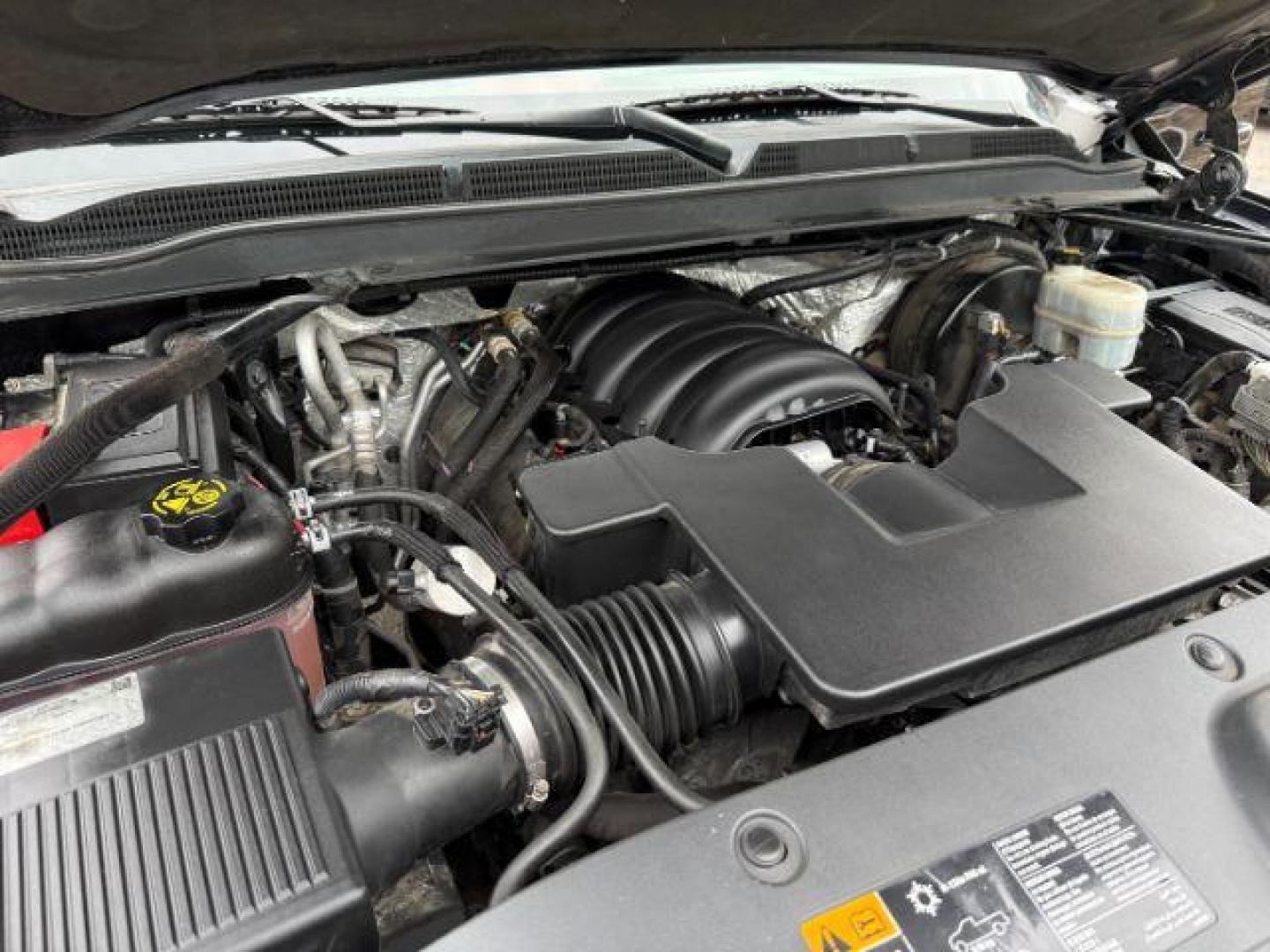 2015 BLACK /LEATHER GMC Yukon (1GKS2CKJ8FR) with an 62 V8 engine, Automatic transmission, located at 1175 N Woodruff Ave, Idaho Falls, ID, 83401, 43.506901, -111.999657 - At Timberline Auto, finding a great deal on your next vehicle is always easy! Our experienced sales staff's goal is to help find you the right vehicle at the right price! Our knowledgeable finance department has options for almost any credit score. We offer extended service contract options to prote - Photo#57