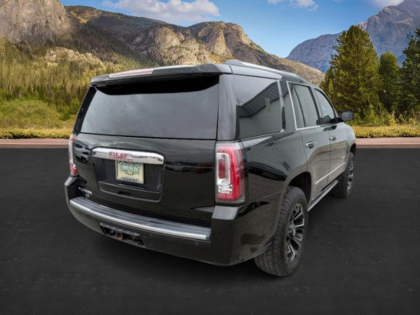 2015 BLACK /LEATHER GMC Yukon (1GKS2CKJ8FR) with an 62 V8 engine, Automatic transmission, located at 1175 N Woodruff Ave, Idaho Falls, ID, 83401, 43.506901, -111.999657 - At Timberline Auto, finding a great deal on your next vehicle is always easy! Our experienced sales staff's goal is to help find you the right vehicle at the right price! Our knowledgeable finance department has options for almost any credit score. We offer extended service contract options to prote - Photo#8