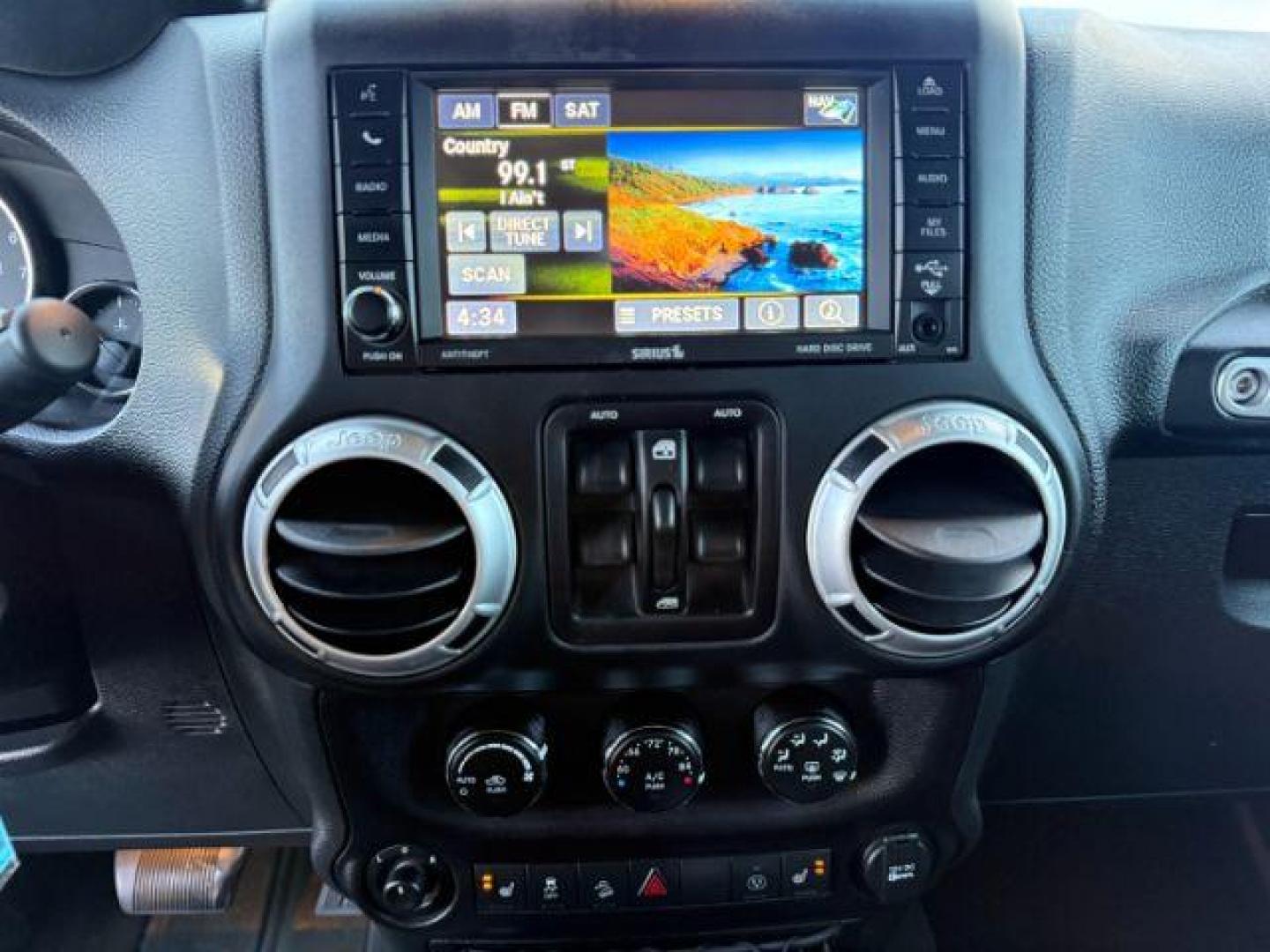 2016 Black Clearcoat /Black Jeep Wrangler Unlimited (1C4BJWFG8GL) with an Pentastar 36L V-6 DOHC engine, Automatic transmission, located at 1175 N Woodruff Ave, Idaho Falls, ID, 83401, 43.506901, -111.999657 - At Timberline Auto, finding a great deal on your next vehicle is always easy! Our experienced sales staff's goal is to help find you the right vehicle at the right price! Our knowledgeable finance department has options for almost any credit score. We offer extended service contract options to prote - Photo#36