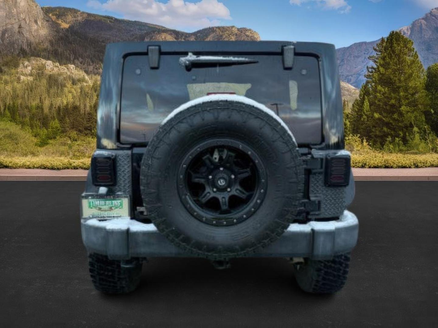 2016 Black Clearcoat /Black Jeep Wrangler Unlimited (1C4BJWFG8GL) with an Pentastar 36L V-6 DOHC engine, Automatic transmission, located at 1175 N Woodruff Ave, Idaho Falls, ID, 83401, 43.506901, -111.999657 - At Timberline Auto, finding a great deal on your next vehicle is always easy! Our experienced sales staff's goal is to help find you the right vehicle at the right price! Our knowledgeable finance department has options for almost any credit score. We offer extended service contract options to prote - Photo#3