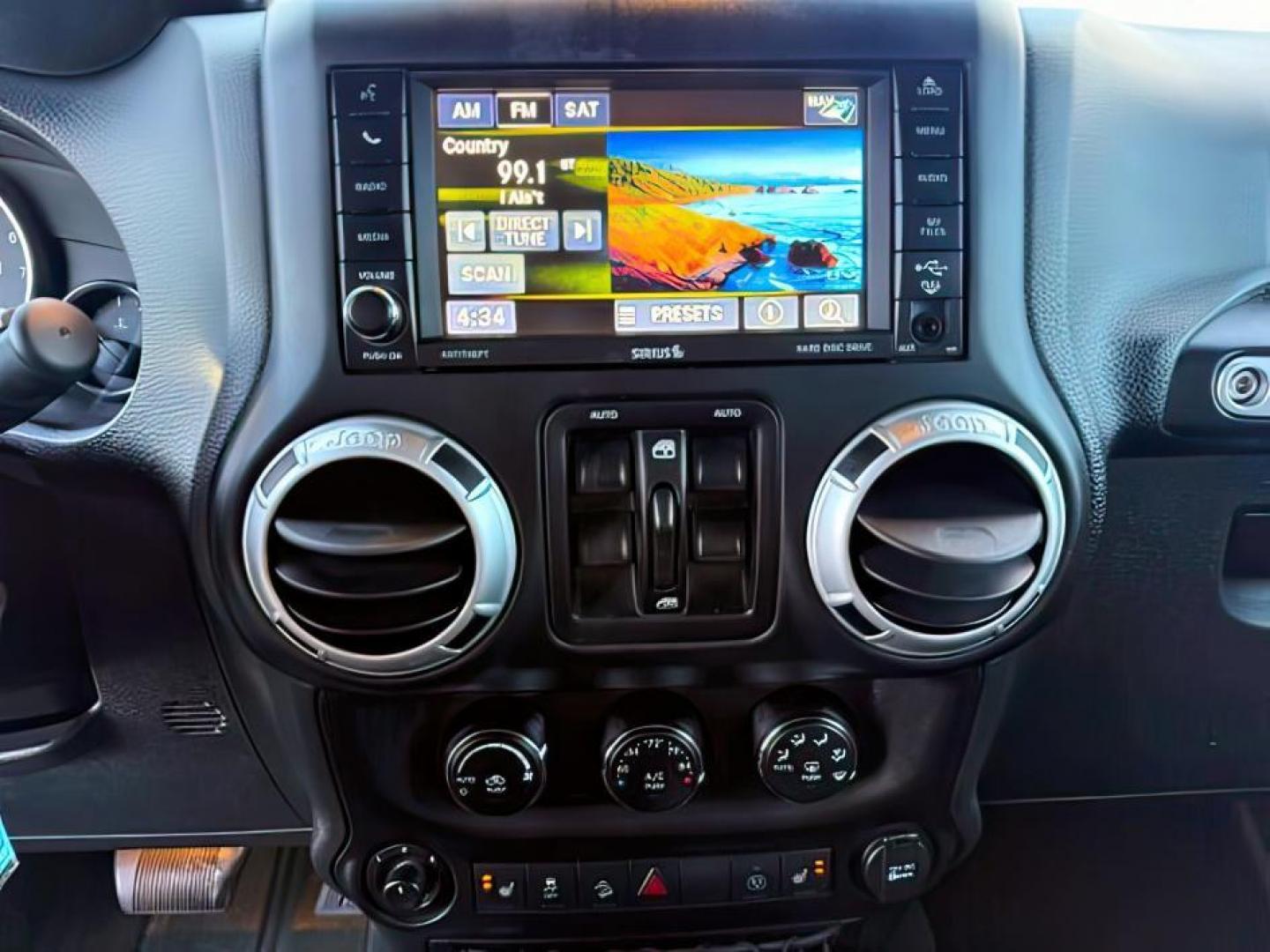 2016 Black Clearcoat /Black Jeep Wrangler Unlimited (1C4BJWFG8GL) with an Pentastar 36L V-6 DOHC engine, Automatic transmission, located at 1175 N Woodruff Ave, Idaho Falls, ID, 83401, 43.506901, -111.999657 - At Timberline Auto, finding a great deal on your next vehicle is always easy! Our experienced sales staff's goal is to help find you the right vehicle at the right price! Our knowledgeable finance department has options for almost any credit score. We offer extended service contract options to prote - Photo#14