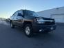 2005 BLACK /Gray/Dark Charcoal Chevrolet Avalanche 1500 (3GNEK12Z15G) with an 53 engine, Automatic transmission, located at 1175 N Woodruff Ave, Idaho Falls, ID, 83401, 43.506901, -111.999657 - At Timberline Auto, finding a great deal on your next vehicle is always easy! Our experienced sales staff's goal is to help find you the right vehicle at the right price! Our knowledgeable finance department has options for almost any credit score. We offer extended service contract options to prote - Photo#29