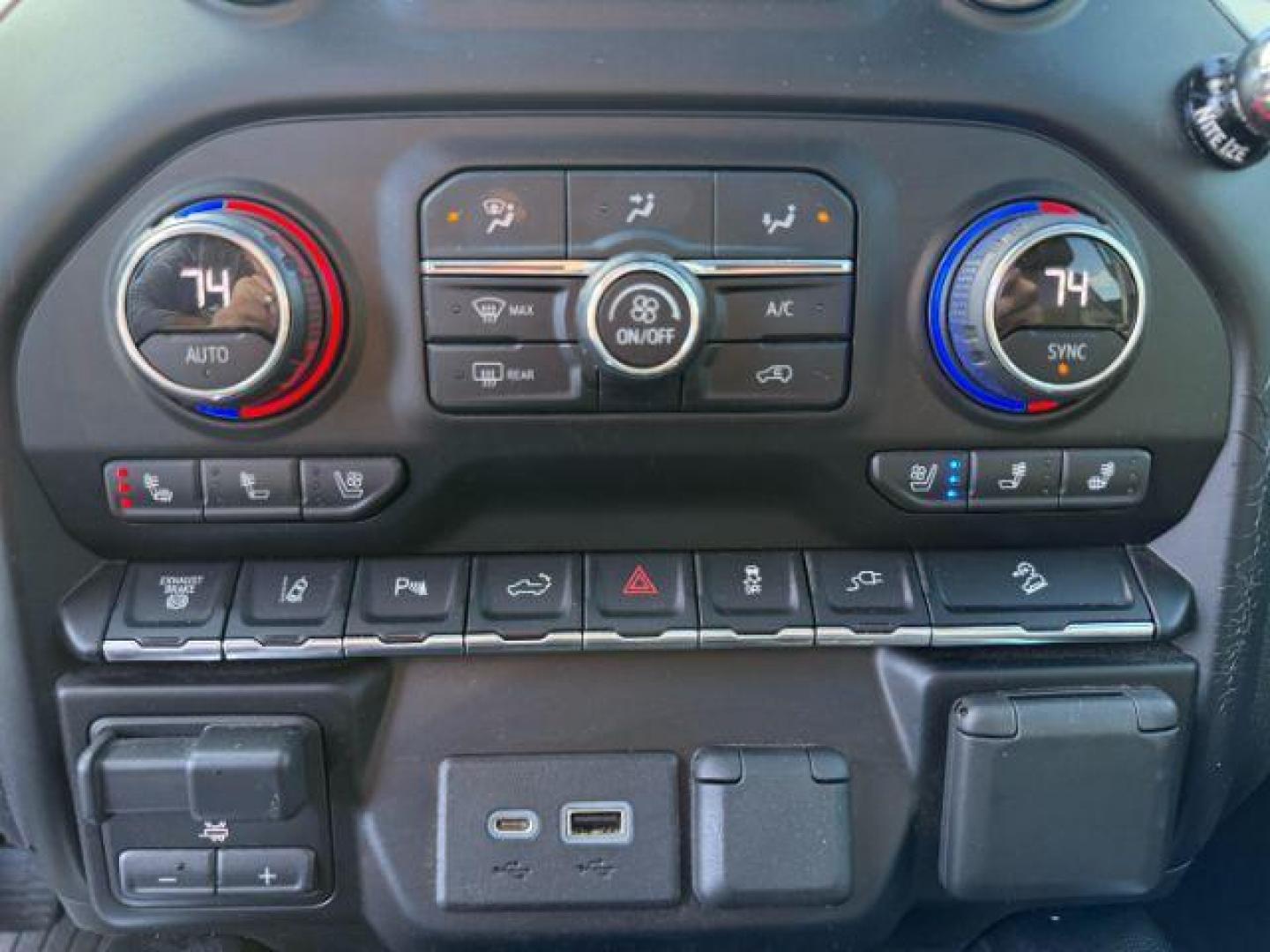 2021 RED /Jet Black Chevrolet Silverado 2500HD (1GC4YPEY8MF) with an Duramax 66L V-8 diesel direct injection engine, Automatic transmission, located at 1175 N Woodruff Ave, Idaho Falls, ID, 83401, 43.506901, -111.999657 - At Timberline Auto, finding a great deal on your next vehicle is always easy! Our experienced sales staff's goal is to help find you the right vehicle at the right price! Our knowledgeable finance department has options for almost any credit score. We offer extended service contract options to prote - Photo#42