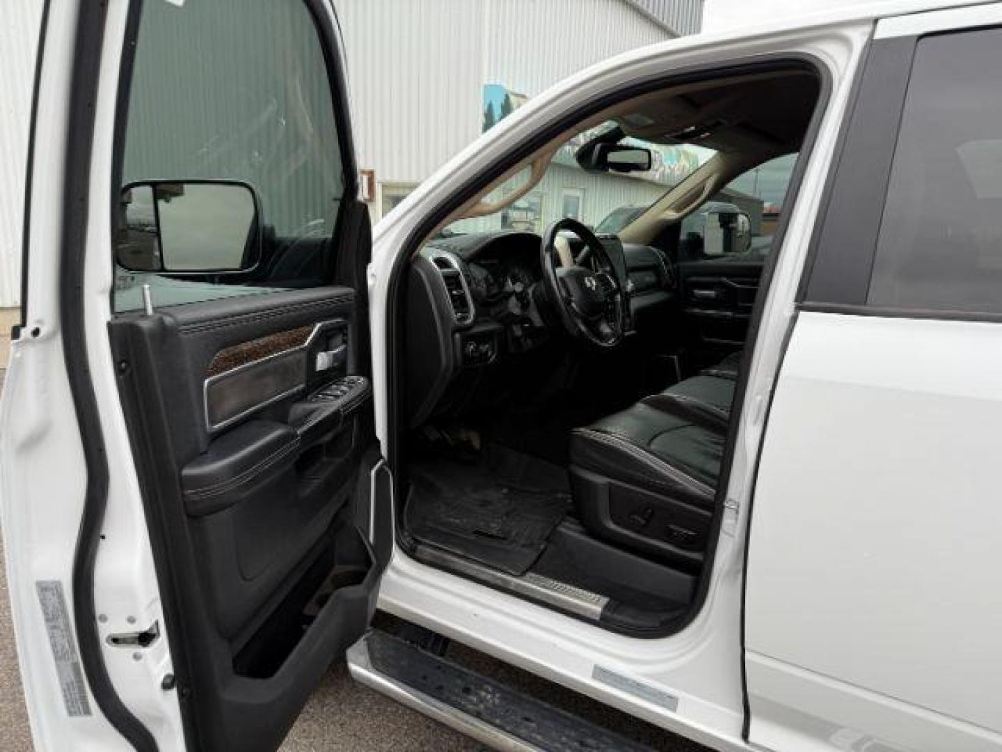 2020 Bright White Clearcoat /Black Ram 3500 (3C63R3JL8LG) with an Cummins High Output 67L I-6 diesel direct injecti engine, Automatic transmission, located at 1175 N Woodruff Ave, Idaho Falls, ID, 83401, 43.506901, -111.999657 - At Timberline Auto, finding a great deal on your next vehicle is always easy! Our experienced sales staff's goal is to help find you the right vehicle at the right price! Our knowledgeable finance department has options for almost any credit score. We offer extended service contract options to prote - Photo#38