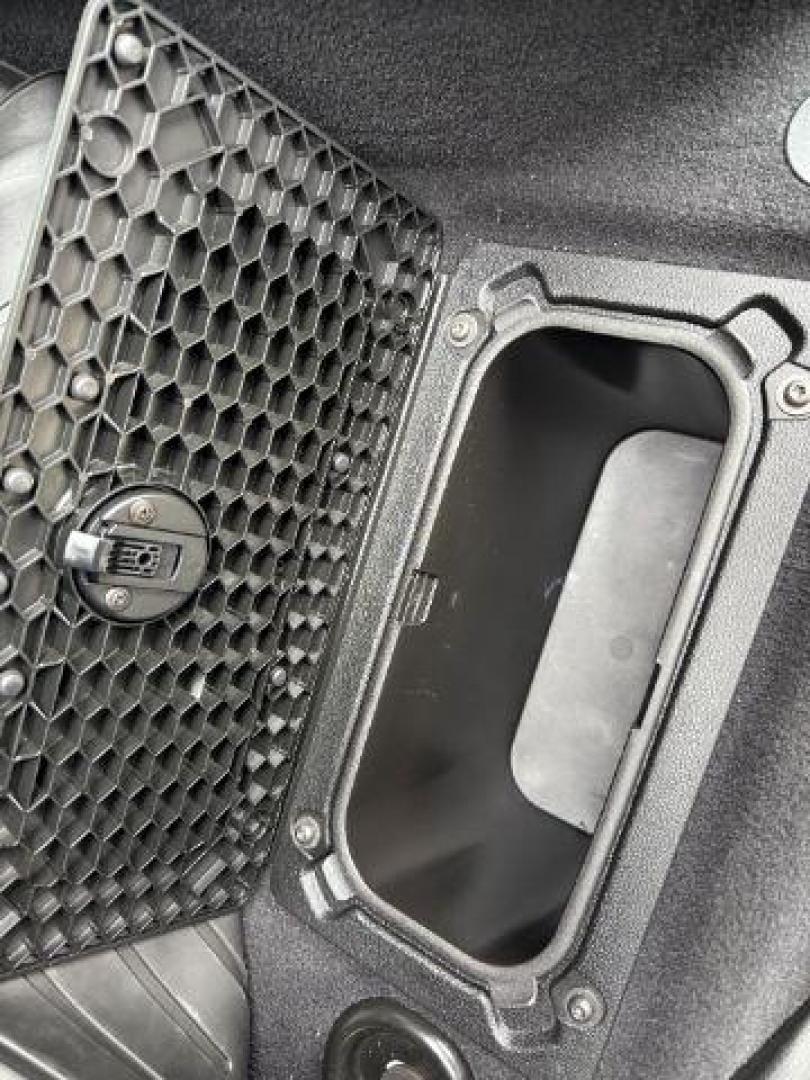 2020 Bright White Clearcoat /Black Ram 3500 (3C63R3JL8LG) with an Cummins High Output 67L I-6 diesel direct injecti engine, Automatic transmission, located at 1175 N Woodruff Ave, Idaho Falls, ID, 83401, 43.506901, -111.999657 - At Timberline Auto, finding a great deal on your next vehicle is always easy! Our experienced sales staff's goal is to help find you the right vehicle at the right price! Our knowledgeable finance department has options for almost any credit score. We offer extended service contract options to prote - Photo#52