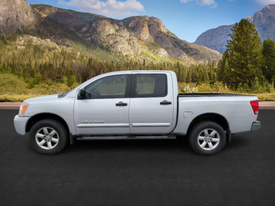 photo of 2012 Nissan Titan SV