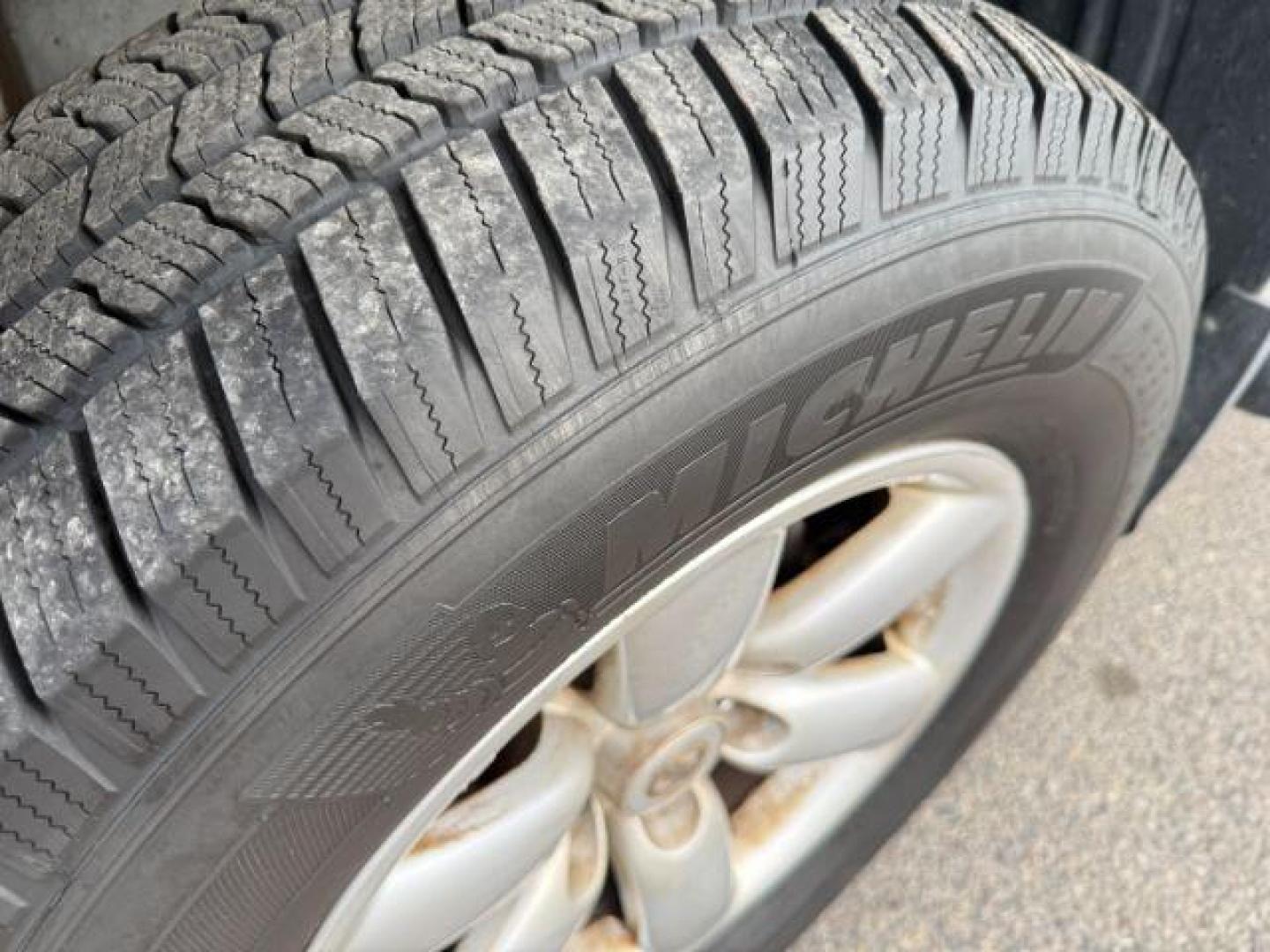 2012 SILVER /Charcoal Nissan Titan (1N6BA0EJ5CN) with an Endurance 56L V-8 DOHC engine, Automatic transmission, located at 1175 N Woodruff Ave, Idaho Falls, ID, 83401, 43.506901, -111.999657 - At Timberline Auto, finding a great deal on your next vehicle is always easy! Our experienced sales staff's goal is to help find you the right vehicle at the right price! Our knowledgeable finance department has options for almost any credit score. We offer extended service contract options to prote - Photo#28