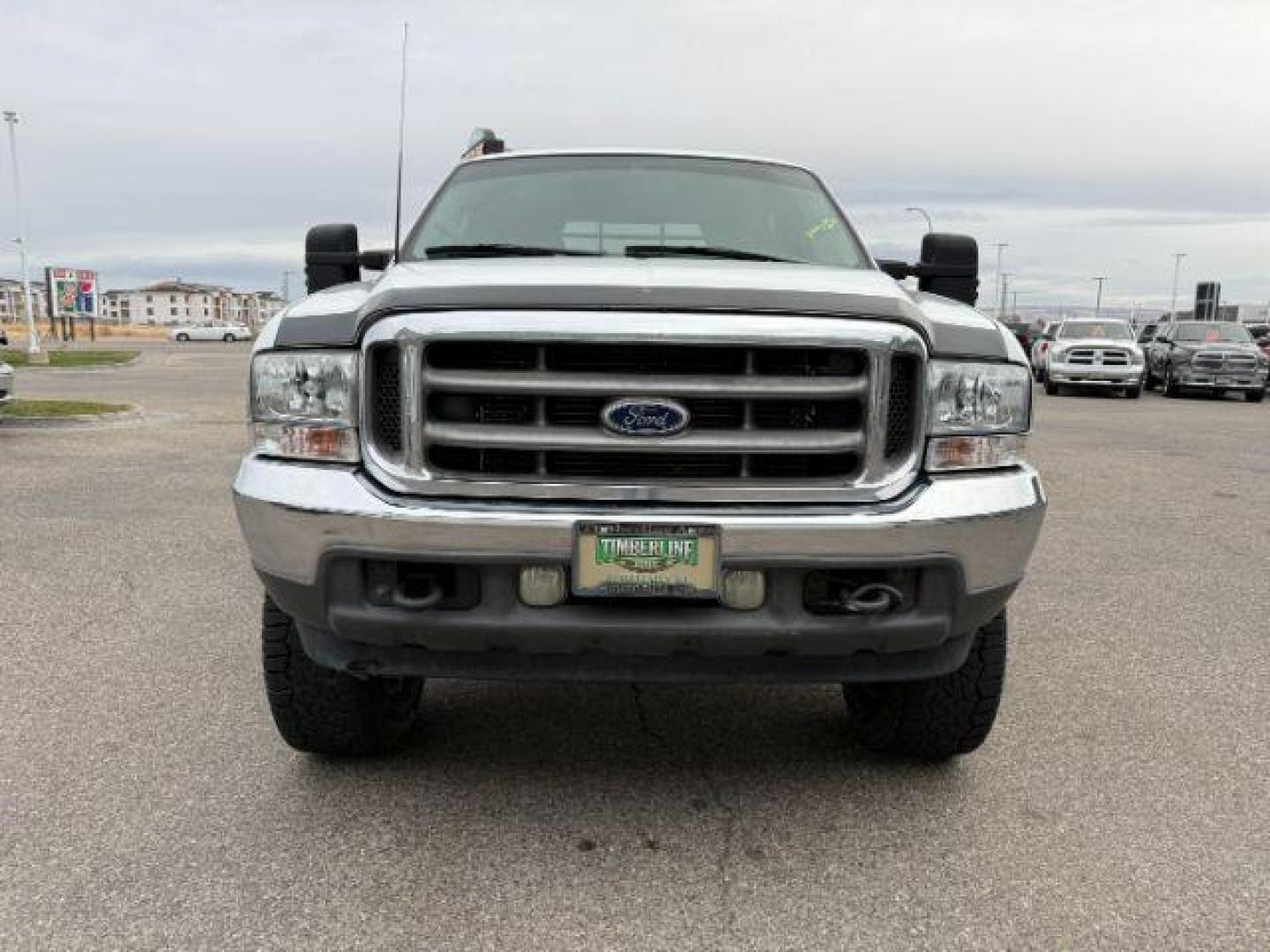 2002 WHITE /Medium Flint Ford F-250 (1FTNW21F82E) with an Powerstroke 73L V-8 diesel direct injection engine, Automatic transmission, located at 1175 N Woodruff Ave, Idaho Falls, ID, 83401, 43.506901, -111.999657 - At Timberline Auto, finding a great deal on your next vehicle is always easy! Our experienced sales staff's goal is to help find you the right vehicle at the right price! Our knowledgeable finance department has options for almost any credit score. We offer extended service contract options to prote - Photo#27