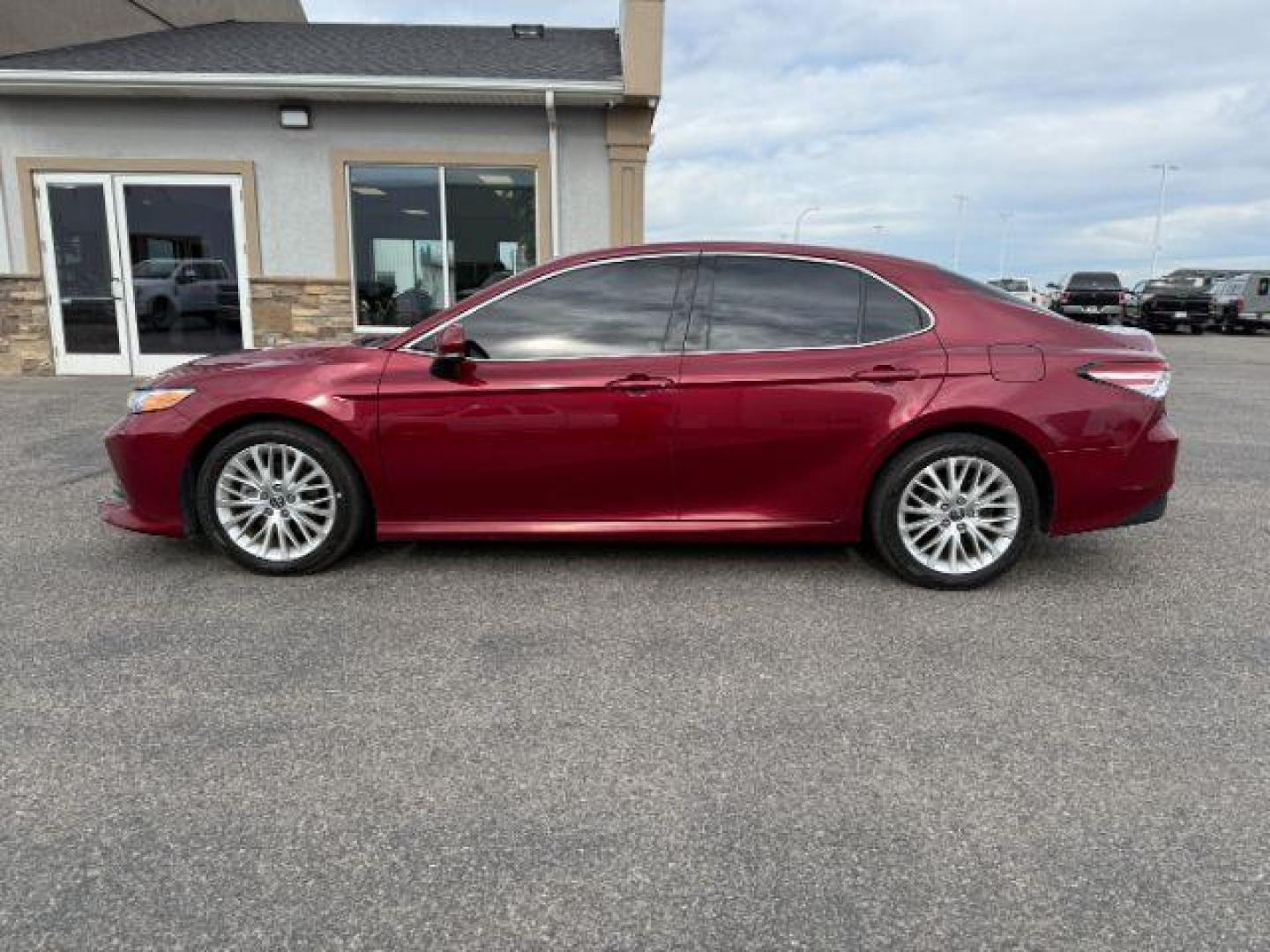 2018 RED /Black Toyota Camry (4T1B11HK9JU) with an 25L I-4 portdirect injection engine, Automatic transmission, located at 1175 N Woodruff Ave, Idaho Falls, ID, 83401, 43.506901, -111.999657 - At Timberline Auto, finding a great deal on your next vehicle is always easy! Our experienced sales staff's goal is to help find you the right vehicle at the right price! Our knowledgeable finance department has options for almost any credit score. We offer extended service contract options to prote - Photo#24