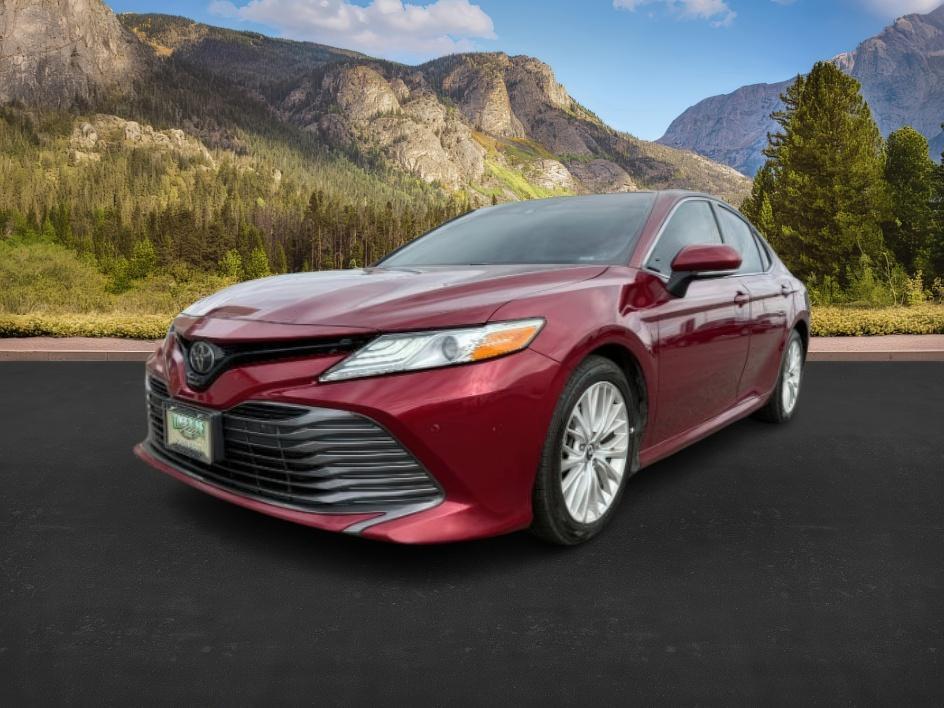 photo of 2018 Toyota Camry XLE