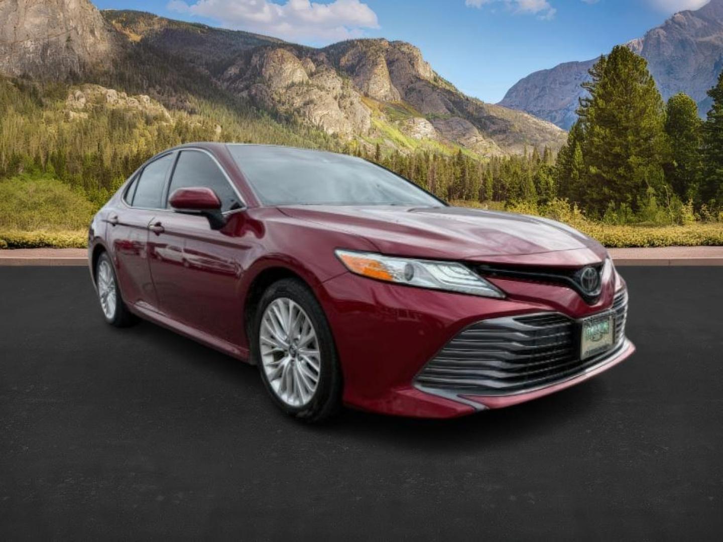 2018 RED /Black Toyota Camry (4T1B11HK9JU) with an 25L I-4 portdirect injection engine, Automatic transmission, located at 1175 N Woodruff Ave, Idaho Falls, ID, 83401, 43.506901, -111.999657 - At Timberline Auto, finding a great deal on your next vehicle is always easy! Our experienced sales staff's goal is to help find you the right vehicle at the right price! Our knowledgeable finance department has options for almost any credit score. We offer extended service contract options to prote - Photo#6