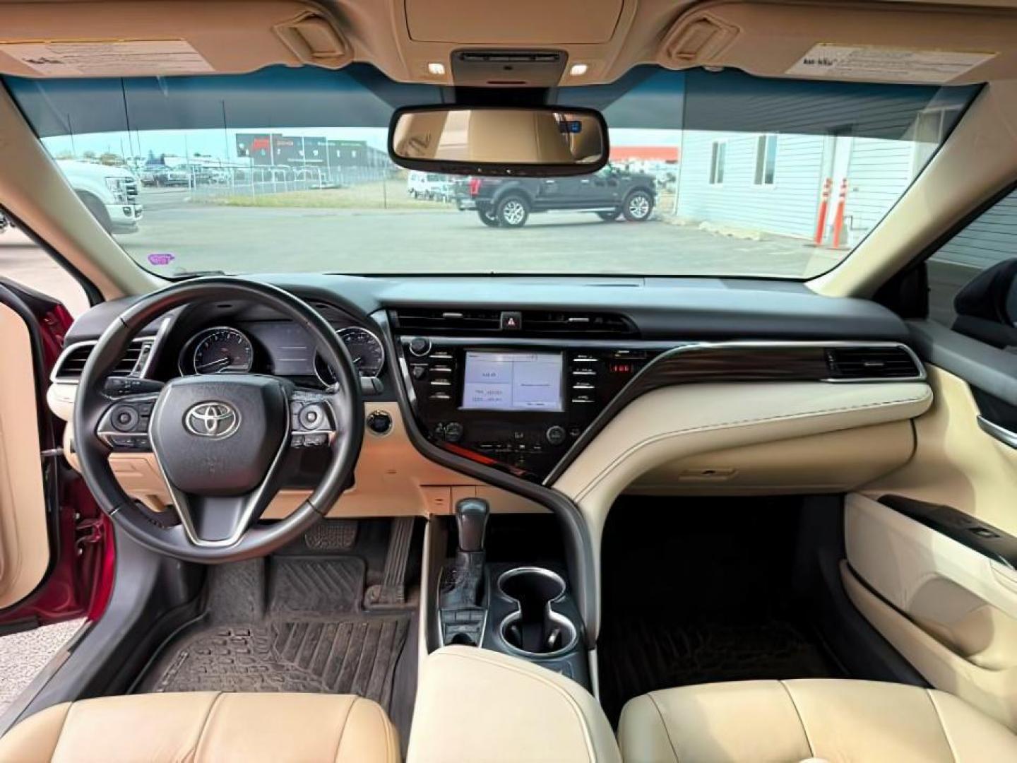 2018 RED /Black Toyota Camry (4T1B11HK9JU) with an 25L I-4 portdirect injection engine, Automatic transmission, located at 1175 N Woodruff Ave, Idaho Falls, ID, 83401, 43.506901, -111.999657 - At Timberline Auto, finding a great deal on your next vehicle is always easy! Our experienced sales staff's goal is to help find you the right vehicle at the right price! Our knowledgeable finance department has options for almost any credit score. We offer extended service contract options to prote - Photo#20