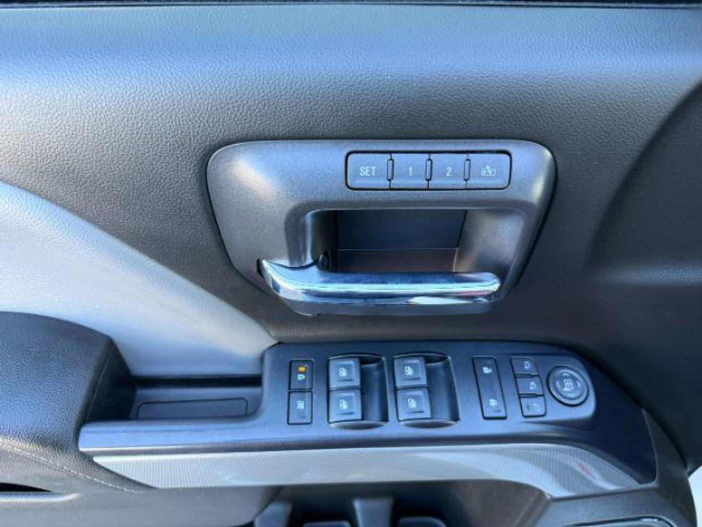 2019 Summit White /Jet Black Chevrolet Silverado 3500HD LTZ (1GC4KXEG9KF) with an 6.0 V8 engine, AUTOMATIC transmission, located at 1235 N Woodruff Ave., Idaho Falls, 83401, (208) 523-1053, 43.507172, -112.000488 - At Timberline Auto, finding a great deal on your next vehicle is always easy! Our experienced sales staff's goal is to help find you the right vehicle at the right price! Our knowledgeable finance department has options for almost any credit score. We offer extended service contract options to prote - Photo#48