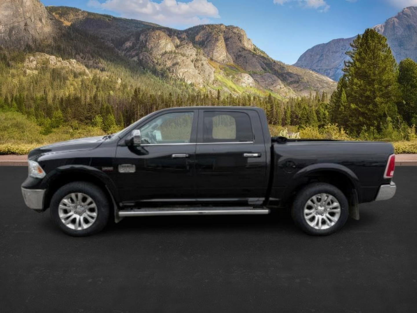 2017 BLACK /LEATHER Ram 1500 (1C6RR7PT4HS) with an 57 engine, Automatic transmission, located at 1175 N Woodruff Ave, Idaho Falls, ID, 83401, 43.506901, -111.999657 - At Timberline Auto, finding a great deal on your next vehicle is always easy! Our experienced sales staff's goal is to help find you the right vehicle at the right price! Our knowledgeable finance department has options for almost any credit score. We offer extended service contract options to prote - Photo#1