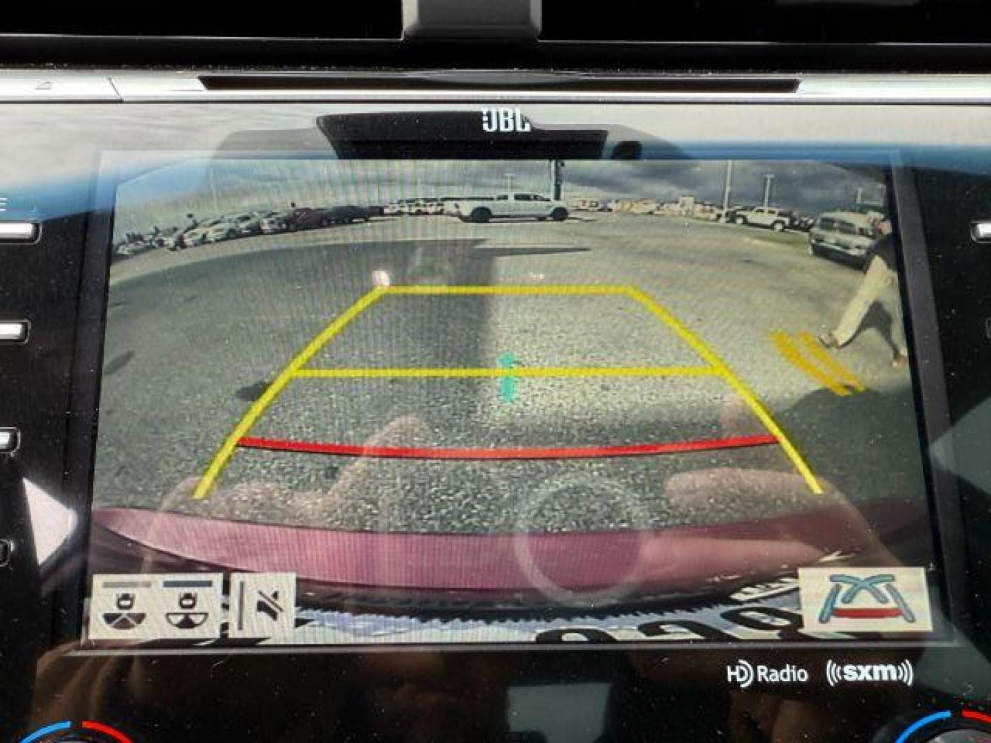 2019 RED /Black Toyota Camry Hybrid XLE (4T1B21HK3KU) with an Dynamic Force 2.5L I-4 port/direct injection engine, AUTOMATIC transmission, located at 1235 N Woodruff Ave., Idaho Falls, 83401, (208) 523-1053, 43.507172, -112.000488 - At Timberline Auto, finding a great deal on your next vehicle is always easy! Our experienced sales staff's goal is to help find you the right vehicle at the right price! Our knowledgeable finance department has options for almost any credit score. We offer extended service contract options to prote - Photo#14