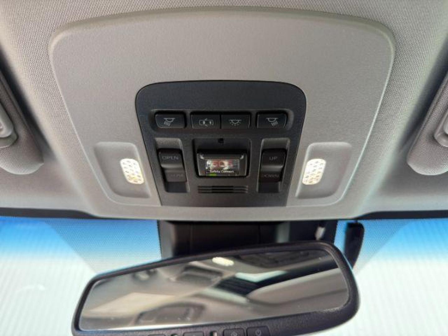 2019 RED /Black Toyota Camry Hybrid XLE (4T1B21HK3KU) with an Dynamic Force 2.5L I-4 port/direct injection engine, AUTOMATIC transmission, located at 1235 N Woodruff Ave., Idaho Falls, 83401, (208) 523-1053, 43.507172, -112.000488 - At Timberline Auto, finding a great deal on your next vehicle is always easy! Our experienced sales staff's goal is to help find you the right vehicle at the right price! Our knowledgeable finance department has options for almost any credit score. We offer extended service contract options to prote - Photo#19