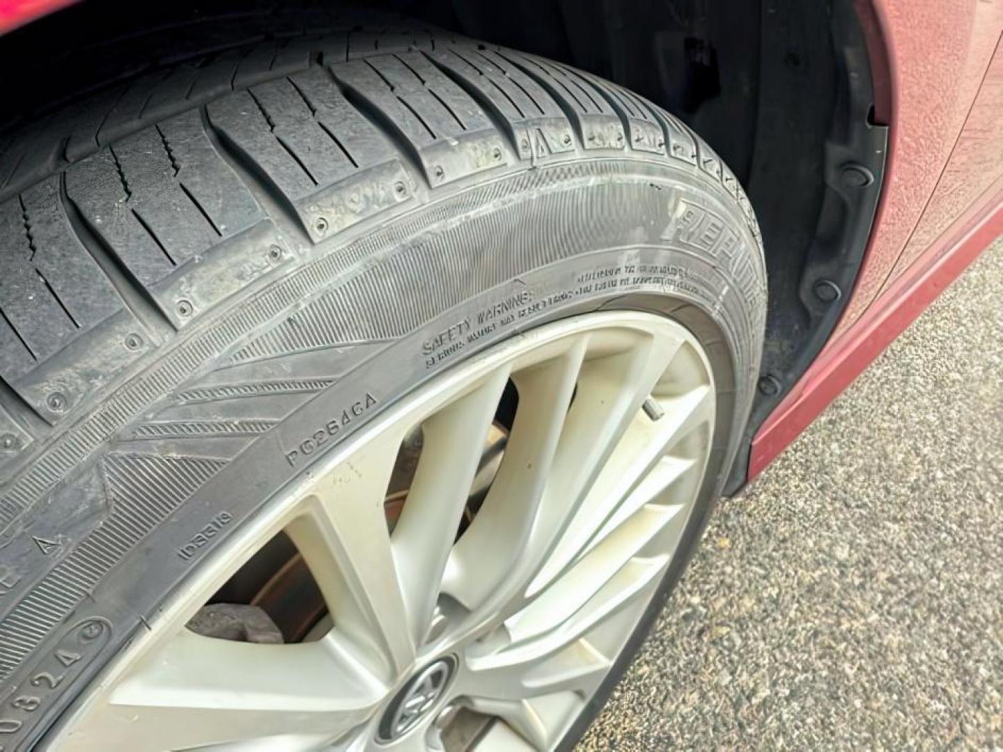 2019 RED /Black Toyota Camry Hybrid (4T1B21HK3KU) with an Dynamic Force 25L I-4 portdirect injection engine, Automatic transmission, located at 1175 N Woodruff Ave, Idaho Falls, ID, 83401, 43.506901, -111.999657 - At Timberline Auto, finding a great deal on your next vehicle is always easy! Our experienced sales staff's goal is to help find you the right vehicle at the right price! Our knowledgeable finance department has options for almost any credit score. We offer extended service contract options to prote - Photo#8