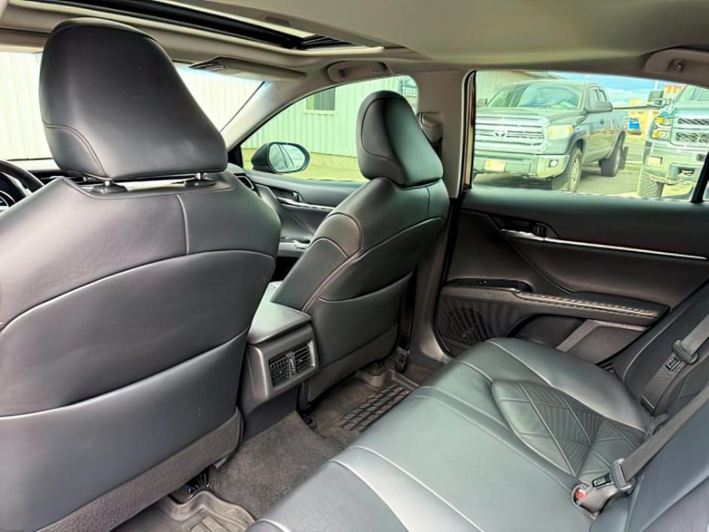 2019 RED /Black Toyota Camry Hybrid (4T1B21HK3KU) with an Dynamic Force 25L I-4 portdirect injection engine, Automatic transmission, located at 1175 N Woodruff Ave, Idaho Falls, ID, 83401, 43.506901, -111.999657 - At Timberline Auto, finding a great deal on your next vehicle is always easy! Our experienced sales staff's goal is to help find you the right vehicle at the right price! Our knowledgeable finance department has options for almost any credit score. We offer extended service contract options to prote - Photo#23