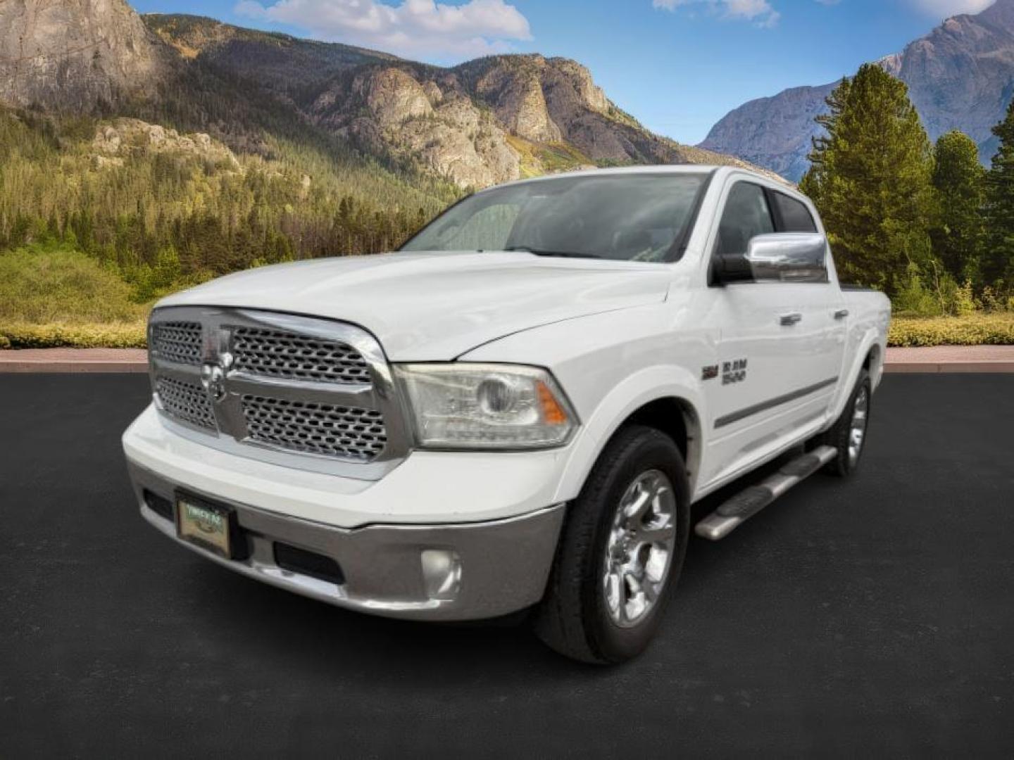 2013 WHITE /LEATHER Ram 1500 (1C6RR7NT9DS) with an 57 engine, Automatic transmission, located at 1175 N Woodruff Ave, Idaho Falls, ID, 83401, 43.506901, -111.999657 - At Timberline Auto, finding a great deal on your next vehicle is always easy! Our experienced sales staff's goal is to help find you the right vehicle at the right price! Our knowledgeable finance department has options for almost any credit score. We offer extended service contract options to prote - Photo#0