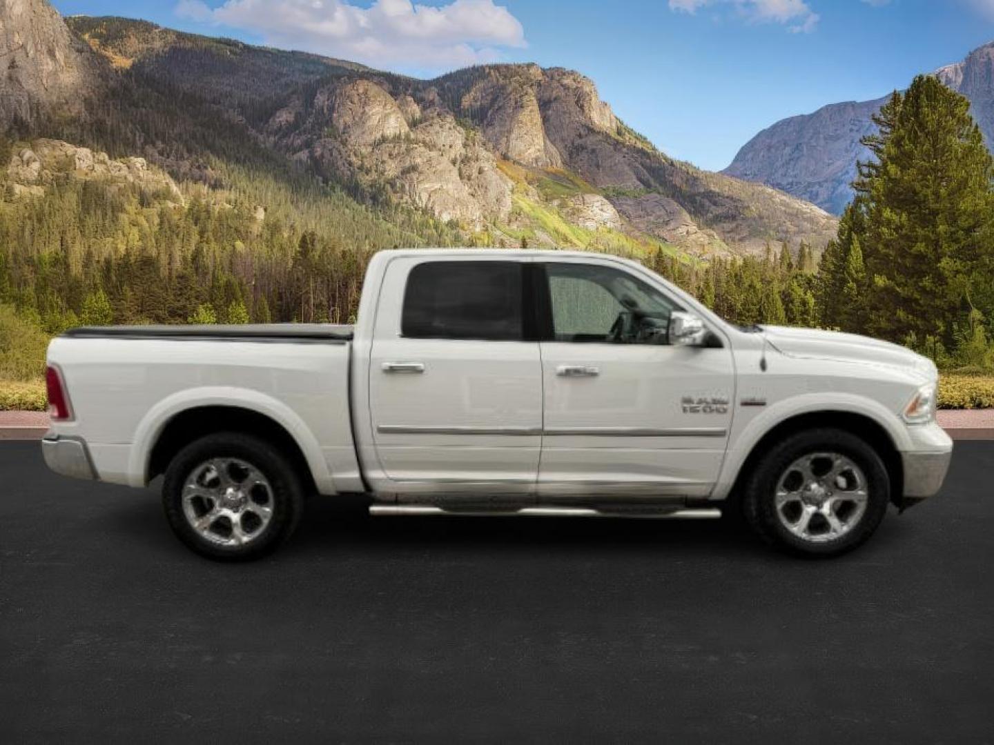 2013 WHITE /LEATHER Ram 1500 (1C6RR7NT9DS) with an 57 engine, Automatic transmission, located at 1175 N Woodruff Ave, Idaho Falls, ID, 83401, 43.506901, -111.999657 - At Timberline Auto, finding a great deal on your next vehicle is always easy! Our experienced sales staff's goal is to help find you the right vehicle at the right price! Our knowledgeable finance department has options for almost any credit score. We offer extended service contract options to prote - Photo#7