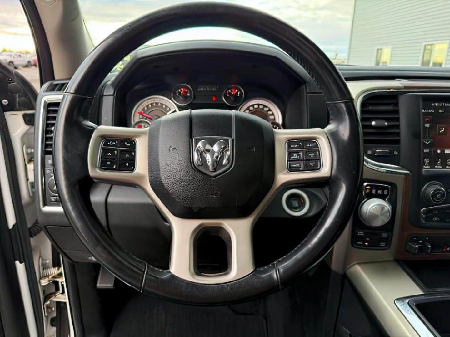 2013 WHITE /LEATHER Ram 1500 (1C6RR7NT9DS) with an 57 engine, Automatic transmission, located at 1175 N Woodruff Ave, Idaho Falls, ID, 83401, 43.506901, -111.999657 - At Timberline Auto, finding a great deal on your next vehicle is always easy! Our experienced sales staff's goal is to help find you the right vehicle at the right price! Our knowledgeable finance department has options for almost any credit score. We offer extended service contract options to prote - Photo#14