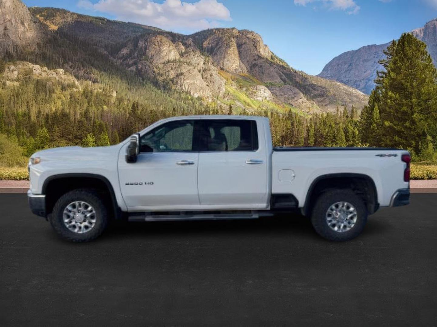 2020 WHITE /LEATHER Chevrolet Silverado 2500HD (1GC4YPEY0LF) with an 66L V8 16V OHV TURBO DIESEL engine, Automatic transmission, located at 1175 N Woodruff Ave, Idaho Falls, ID, 83401, 43.506901, -111.999657 - Photo#0