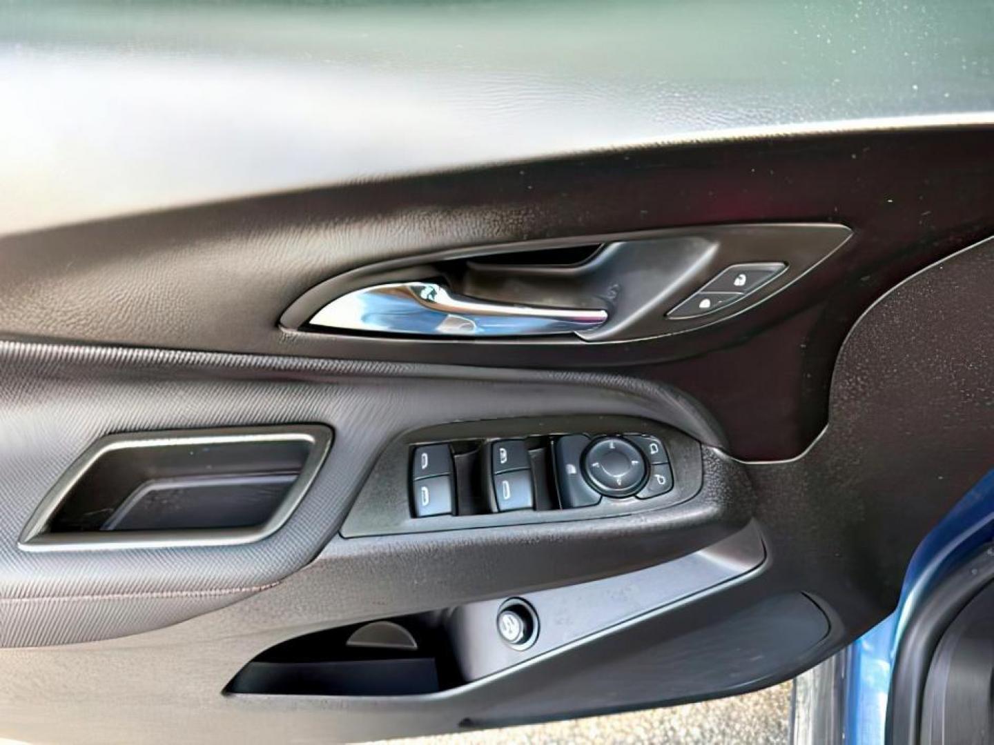 2024 BLUE /CLOTH Chevrolet EQUINOX (3GNAXWEG8RL) with an 15L I4 TURBO engine, Automatic transmission, located at 1175 N Woodruff Ave, Idaho Falls, ID, 83401, 43.506901, -111.999657 - At Timberline Auto, finding a great deal on your next vehicle is always easy! Our experienced sales staff's goal is to help find you the right vehicle at the right price! Our knowledgeable finance department has options for almost any credit score. We offer extended service contract options to prote - Photo#22