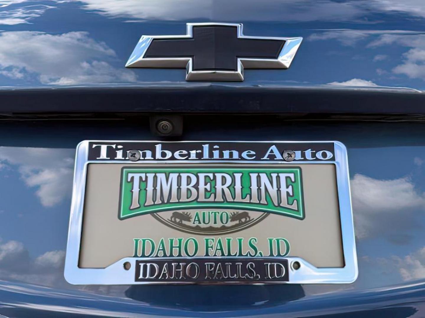 2024 BLUE /CLOTH Chevrolet EQUINOX (3GNAXWEG8RL) with an 15L I4 TURBO engine, Automatic transmission, located at 1175 N Woodruff Ave, Idaho Falls, ID, 83401, 43.506901, -111.999657 - At Timberline Auto, finding a great deal on your next vehicle is always easy! Our experienced sales staff's goal is to help find you the right vehicle at the right price! Our knowledgeable finance department has options for almost any credit score. We offer extended service contract options to prote - Photo#4