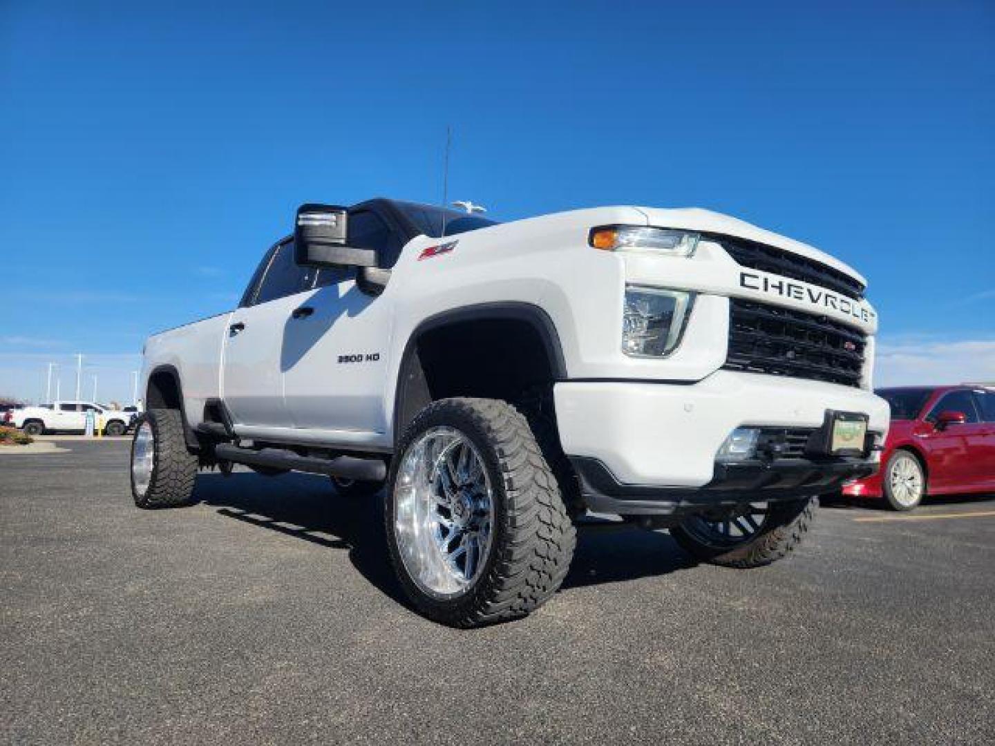 2022 Summit White /Jet Black Chevrolet Silverado 3500HD (1GC4YUEY9NF) with an Duramax 66L V-8 diesel direct injection engine, Automatic transmission, located at 1175 N Woodruff Ave, Idaho Falls, ID, 83401, 43.506901, -111.999657 - At Timberline Auto, finding a great deal on your next vehicle is always easy! Our experienced sales staff's goal is to help find you the right vehicle at the right price! Our knowledgeable finance department has options for almost any credit score. We offer extended service contract options to prote - Photo#27