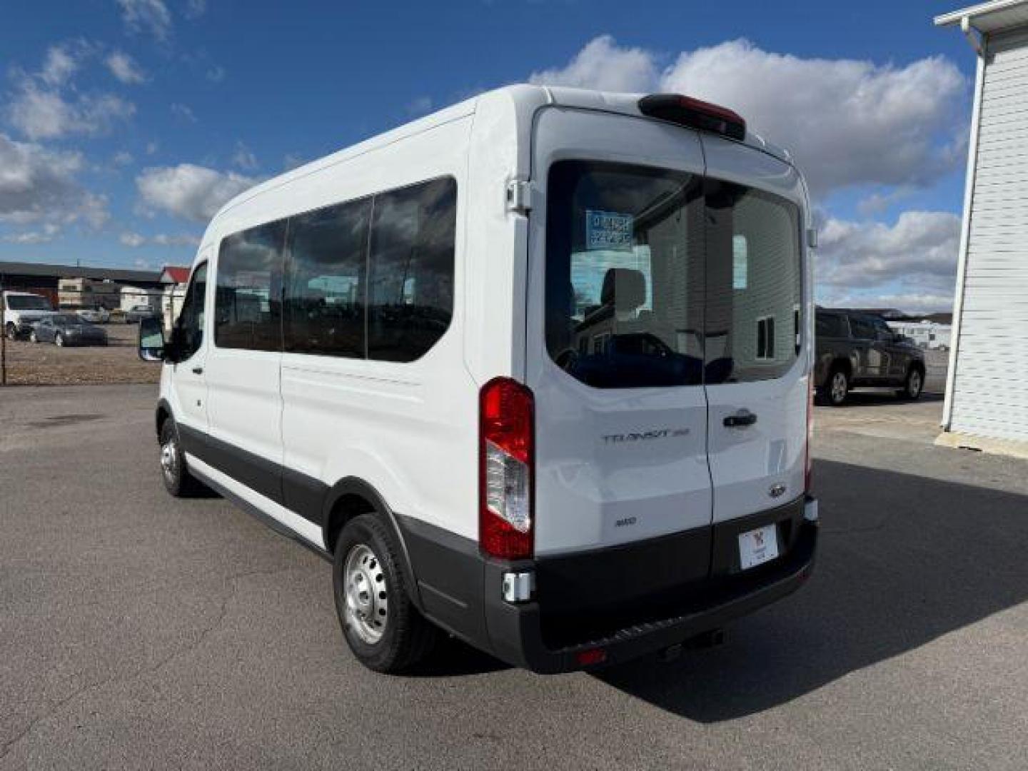 2021 Oxford White /Ebony Ford Transit-350 Passenger Van (1FBAX9C83MK) with an EcoBoost 35L V-6 gasoline direct injection engine, Automatic transmission, located at 1175 N Woodruff Ave, Idaho Falls, ID, 83401, 43.506901, -111.999657 - At Timberline Auto, finding a great deal on your next vehicle is always easy! Our experienced sales staff's goal is to help find you the right vehicle at the right price! Our knowledgeable finance department has options for almost any credit score. We offer extended service contract options to prote - Photo#25