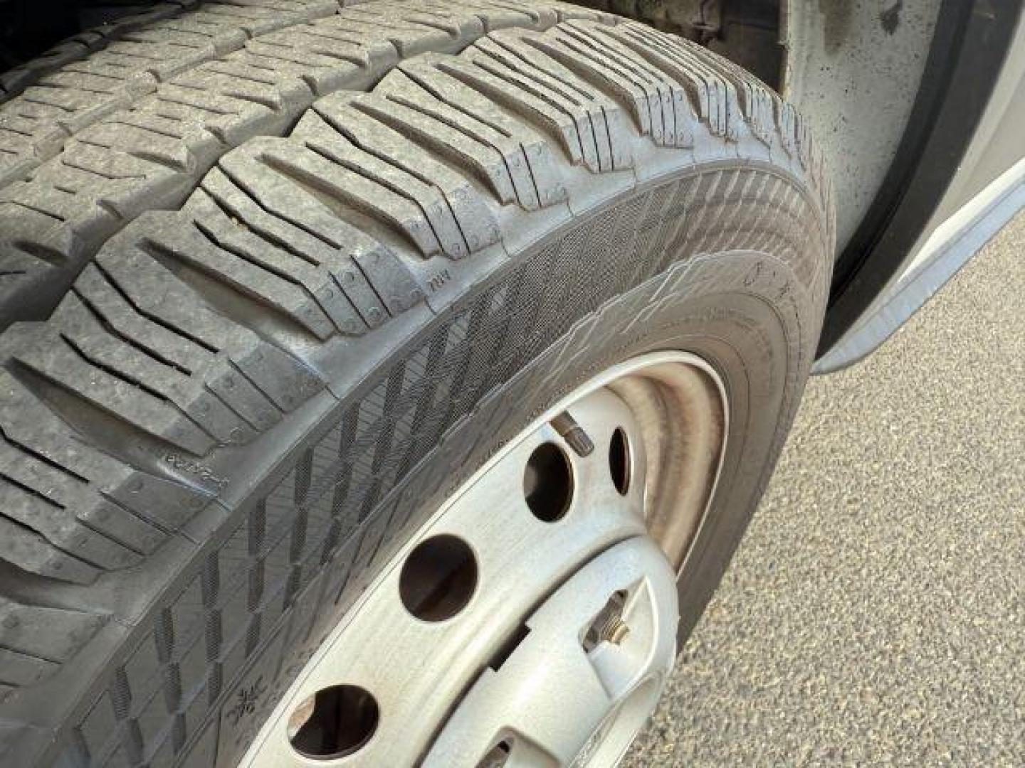 2021 Oxford White /Ebony Ford Transit-350 Passenger Van (1FBAX9C83MK) with an EcoBoost 35L V-6 gasoline direct injection engine, Automatic transmission, located at 1175 N Woodruff Ave, Idaho Falls, ID, 83401, 43.506901, -111.999657 - At Timberline Auto, finding a great deal on your next vehicle is always easy! Our experienced sales staff's goal is to help find you the right vehicle at the right price! Our knowledgeable finance department has options for almost any credit score. We offer extended service contract options to prote - Photo#33