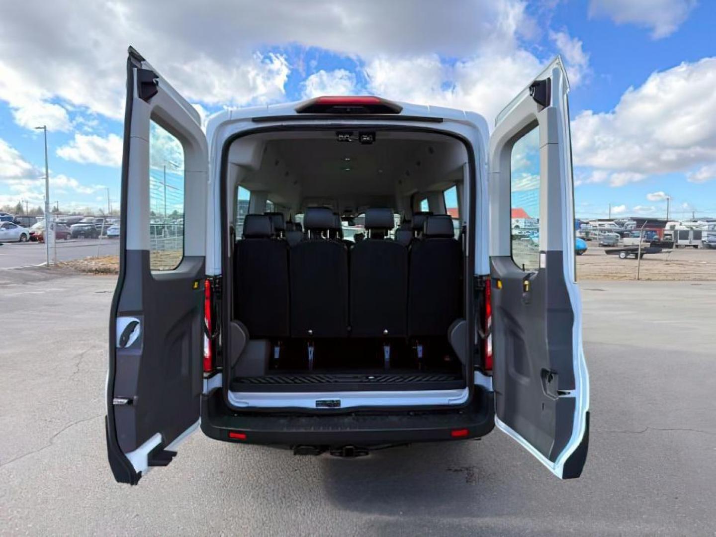 2021 Oxford White /Ebony Ford Transit-350 Passenger Van (1FBAX9C83MK) with an EcoBoost 35L V-6 gasoline direct injection engine, Automatic transmission, located at 1175 N Woodruff Ave, Idaho Falls, ID, 83401, 43.506901, -111.999657 - At Timberline Auto, finding a great deal on your next vehicle is always easy! Our experienced sales staff's goal is to help find you the right vehicle at the right price! Our knowledgeable finance department has options for almost any credit score. We offer extended service contract options to prote - Photo#4