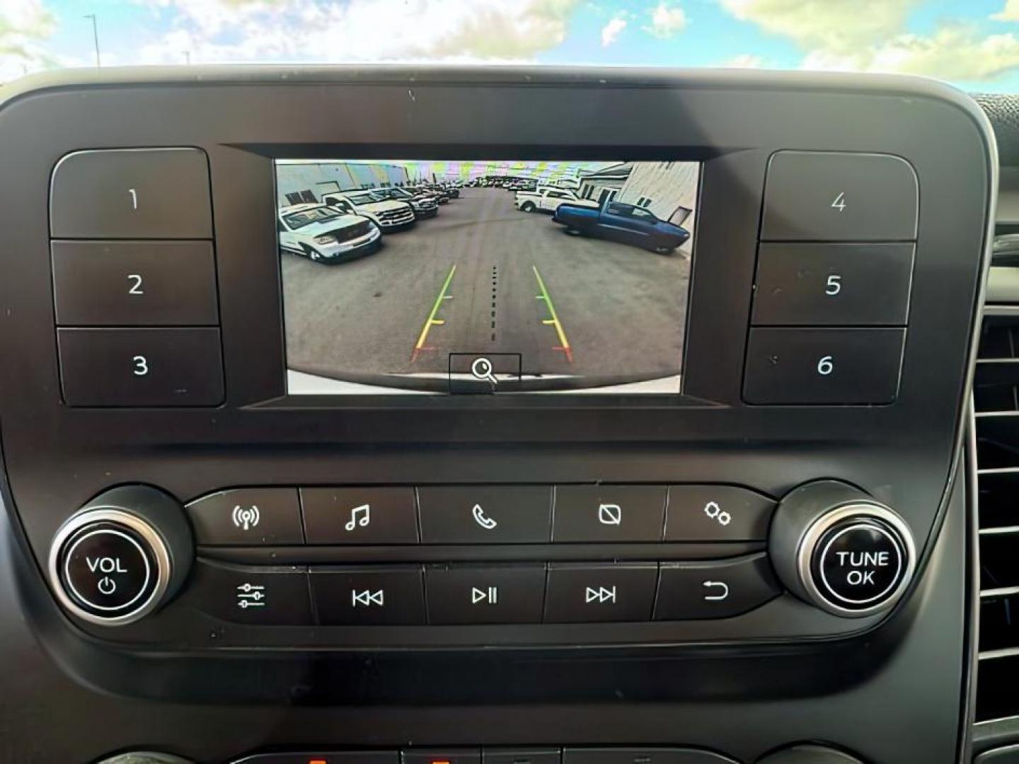 2021 Oxford White /Ebony Ford Transit-350 Passenger Van (1FBAX9C83MK) with an EcoBoost 35L V-6 gasoline direct injection engine, Automatic transmission, located at 1175 N Woodruff Ave, Idaho Falls, ID, 83401, 43.506901, -111.999657 - At Timberline Auto, finding a great deal on your next vehicle is always easy! Our experienced sales staff's goal is to help find you the right vehicle at the right price! Our knowledgeable finance department has options for almost any credit score. We offer extended service contract options to prote - Photo#16