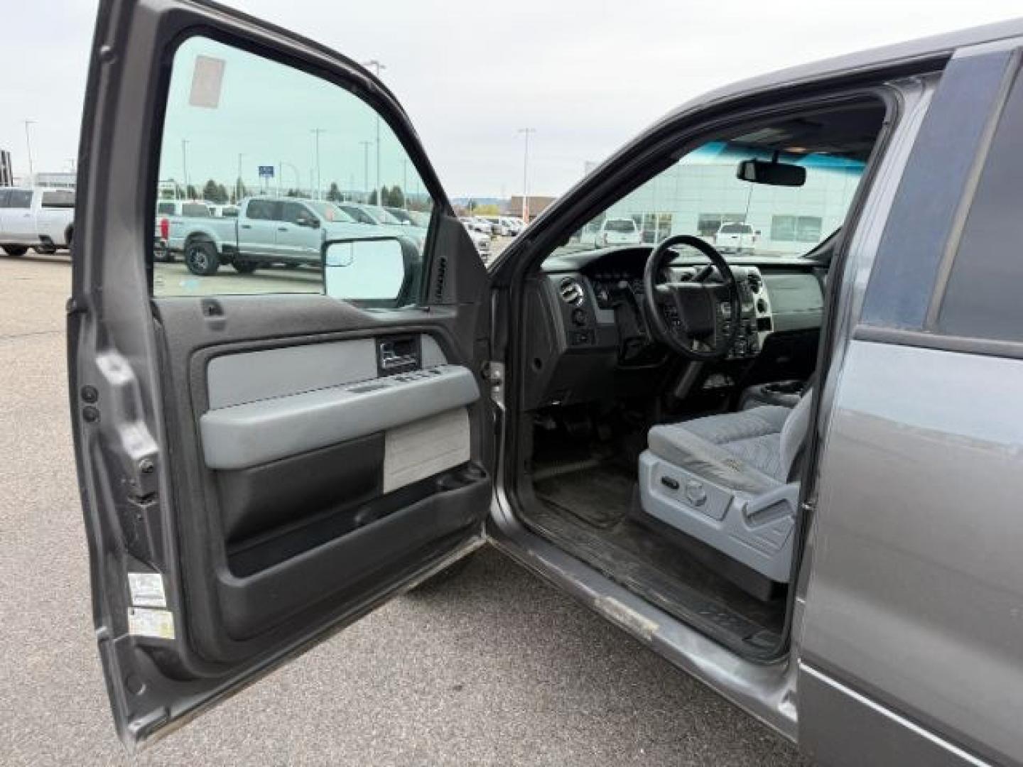 2013 Sterling Gray Metallic /Steel Gray Ford F-150 XLT (1FTFW1ET9DF) with an EcoBoost 3.5L V-6 gasoline direct injection engine, AUTOMATIC transmission, located at 1235 N Woodruff Ave., Idaho Falls, 83401, (208) 523-1053, 43.507172, -112.000488 - At Timberline Auto, finding a great deal on your next vehicle is always easy! Our experienced sales staff's goal is to help find you the right vehicle at the right price! Our knowledgeable finance department has options for almost any credit score. We offer extended service contract options to prote - Photo#11