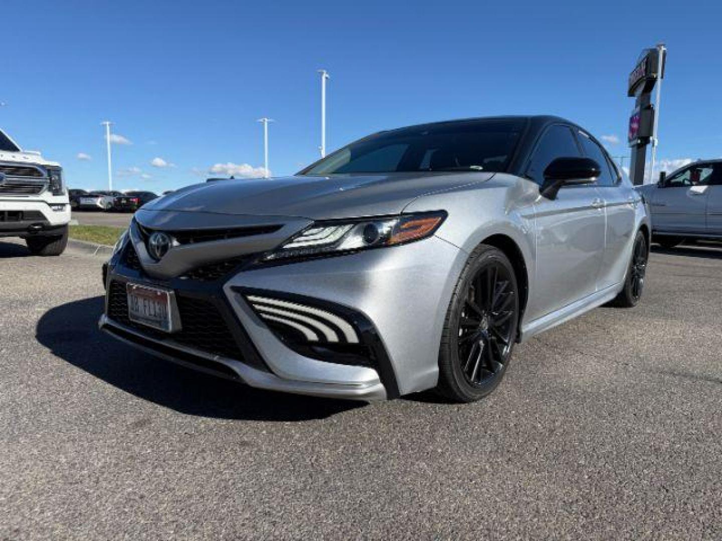 2021 SILVER /Cockpit Red, leather Toyota Camry (4T1K61BK7MU) with an 25L L4 DOHC 16V engine, Automatic transmission, located at 1175 N Woodruff Ave, Idaho Falls, ID, 83401, 43.506901, -111.999657 - At Timberline Auto, finding a great deal on your next vehicle is always easy! Our experienced sales staff's goal is to help find you the right vehicle at the right price! Our knowledgeable finance department has options for almost any credit score. We offer extended service contract options to prote - Photo#25