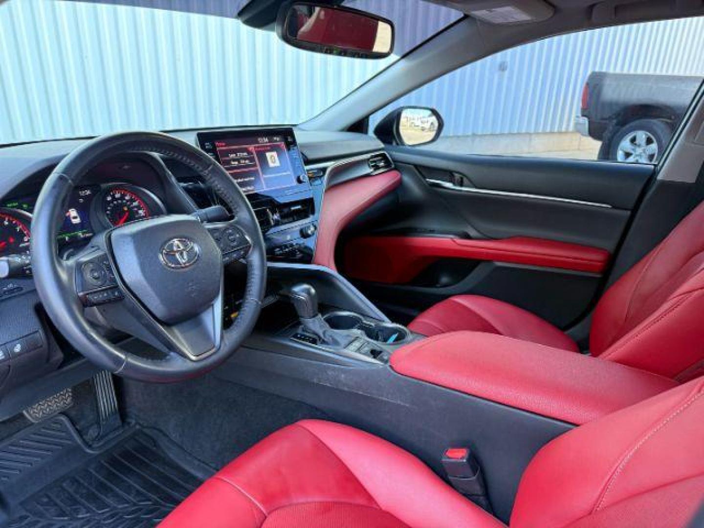 2021 SILVER /Cockpit Red, leather Toyota Camry (4T1K61BK7MU) with an 25L L4 DOHC 16V engine, Automatic transmission, located at 1175 N Woodruff Ave, Idaho Falls, ID, 83401, 43.506901, -111.999657 - At Timberline Auto, finding a great deal on your next vehicle is always easy! Our experienced sales staff's goal is to help find you the right vehicle at the right price! Our knowledgeable finance department has options for almost any credit score. We offer extended service contract options to prote - Photo#37