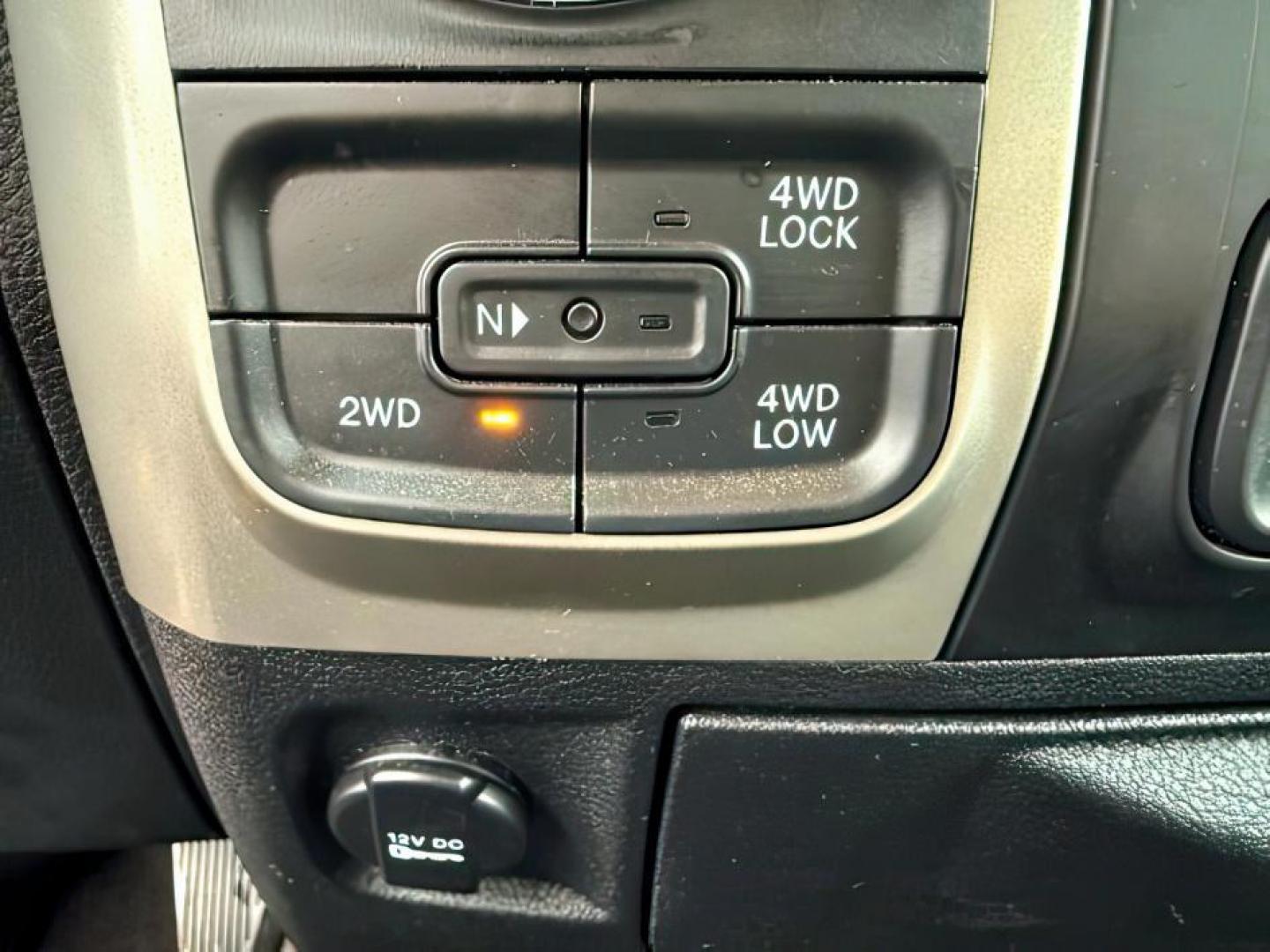 2017 GRAY /Diesel Grey/Black Ram 1500 (1C6RR7LG5HS) with an Pentastar 36L V-6 DOHC engine, Automatic transmission, located at 1175 N Woodruff Ave, Idaho Falls, ID, 83401, 43.506901, -111.999657 - At Timberline Auto, finding a great deal on your next vehicle is always easy! Our experienced sales staff's goal is to help find you the right vehicle at the right price! Our knowledgeable finance department has options for almost any credit score. We offer extended service contract options to prote - Photo#17