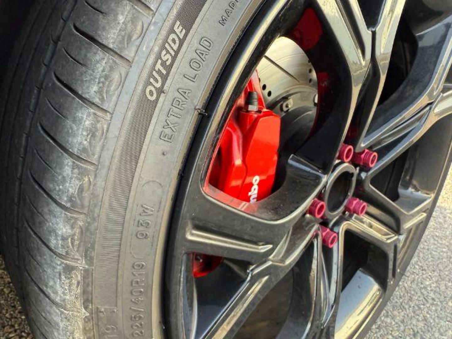 2020 CERAMIC GRAY /Black KIA Stinger (KNAE55LC5L6) with an LAMBDA II 33L V-6 gasoline direct injection engine, Automatic transmission, located at 1175 N Woodruff Ave, Idaho Falls, ID, 83401, 43.506901, -111.999657 - At Timberline Auto, finding a great deal on your next vehicle is always easy! Our experienced sales staff's goal is to help find you the right vehicle at the right price! Our knowledgeable finance department has options for almost any credit score. We offer extended service contract options to prote - Photo#9