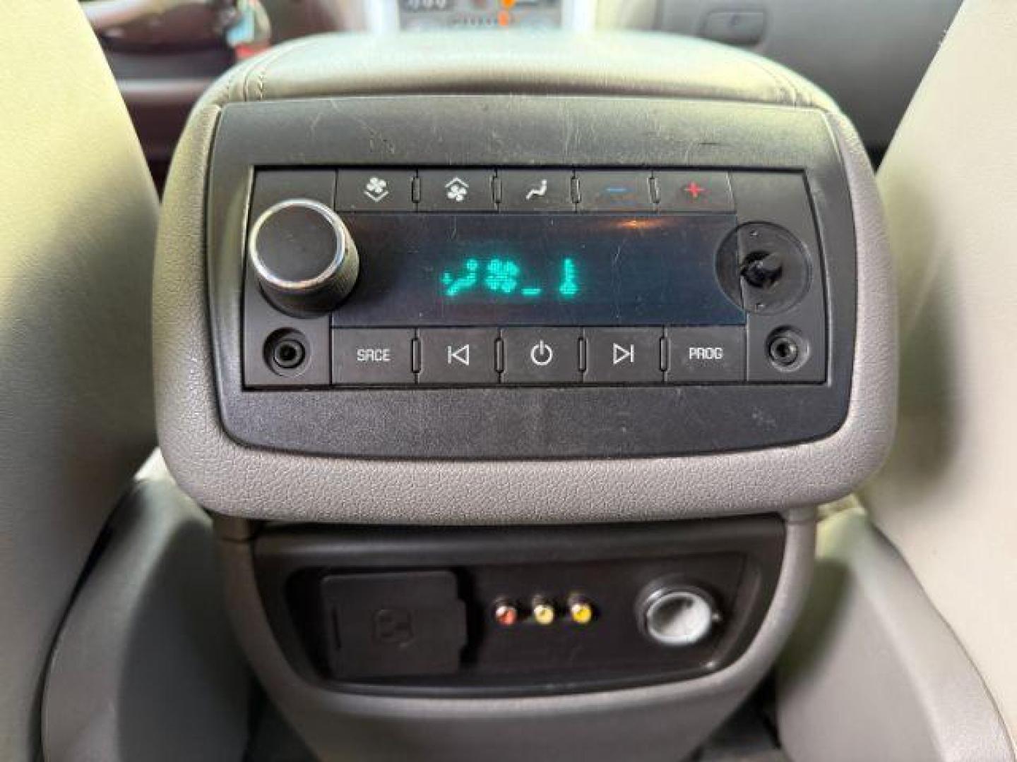 2010 Summit White /Ebony Chevrolet Traverse (1GNLVGED9AJ) with an 36L V-6 gasoline direct injection engine, Automatic transmission, located at 1175 N Woodruff Ave, Idaho Falls, ID, 83401, 43.506901, -111.999657 - At Timberline Auto, finding a great deal on your next vehicle is always easy! Our experienced sales staff's goal is to help find you the right vehicle at the right price! Our knowledgeable finance department has options for almost any credit score. We offer extended service contract options to prote - Photo#47