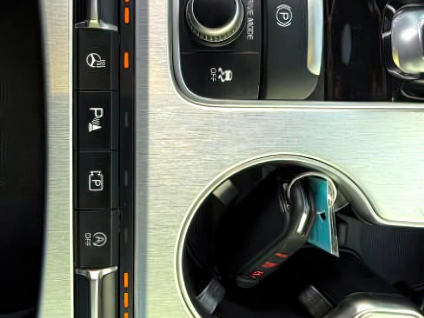 2023 CHARCOAL GRAY /Black KIA Stinger (KNAE55LC8P6) with an LAMBDA II 33L V-6 gasoline direct injection engine, Automatic transmission, located at 1175 N Woodruff Ave, Idaho Falls, ID, 83401, 43.506901, -111.999657 - At Timberline Auto, finding a great deal on your next vehicle is always easy! Our experienced sales staff's goal is to help find you the right vehicle at the right price! Our knowledgeable finance department has options for almost any credit score. We offer extended service contract options to prote - Photo#17